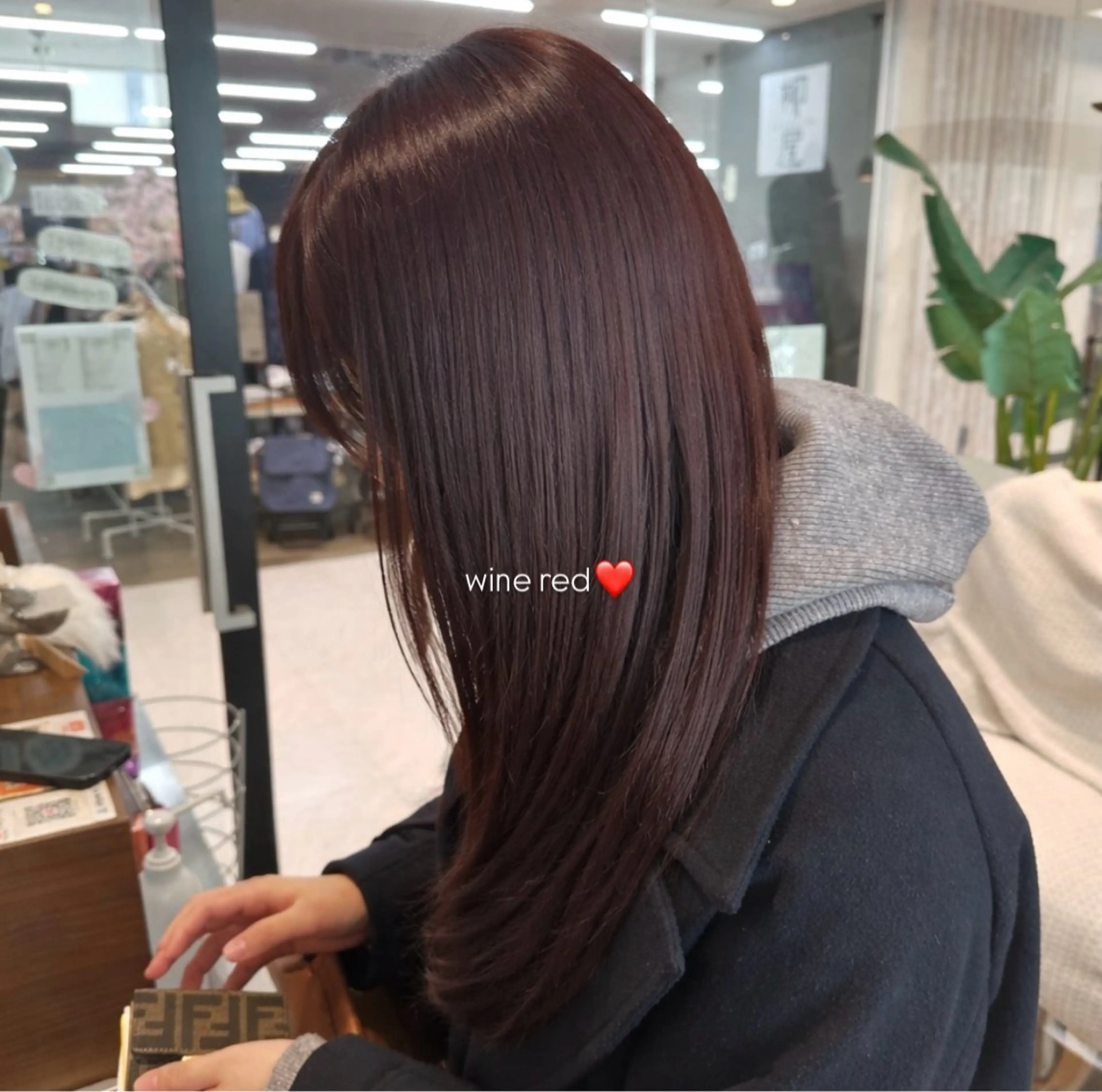 ロング カラー レッドカラー ヘアカラー 💚アレンジ・カラー / miyu💚のヘアスタイル