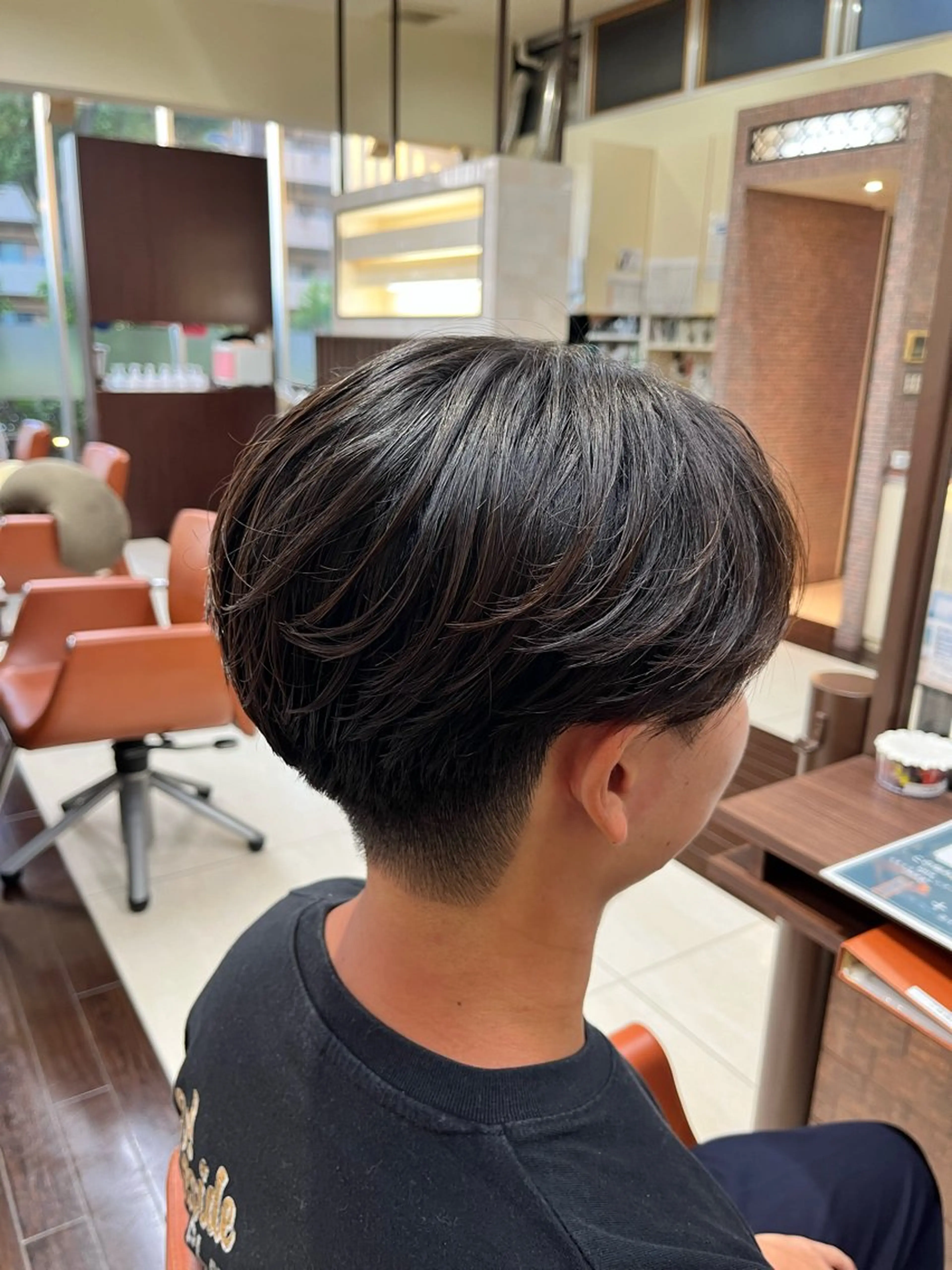 ショート パーマ メンズ センターパート メンズパーマ ニュアンスパーマ 🧊メンズ特化🧊 高木航希のヘアスタイル