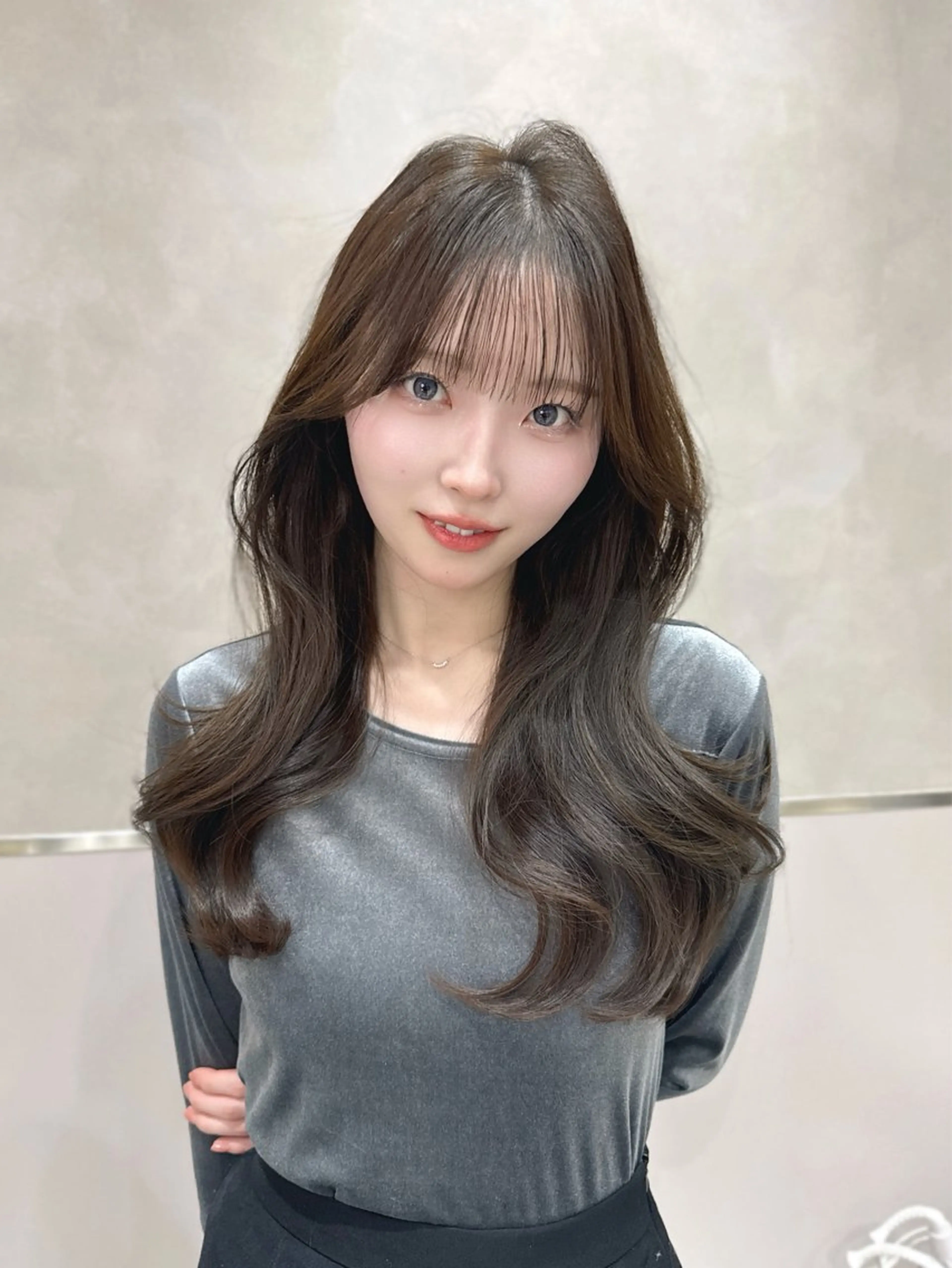 ミディアム カラー カット ヘアカラー トリートメント ヘッドスパ ヘアセット 韓国ヘア/レイヤー/ 顔まわり/りょーとのヘアスタイル