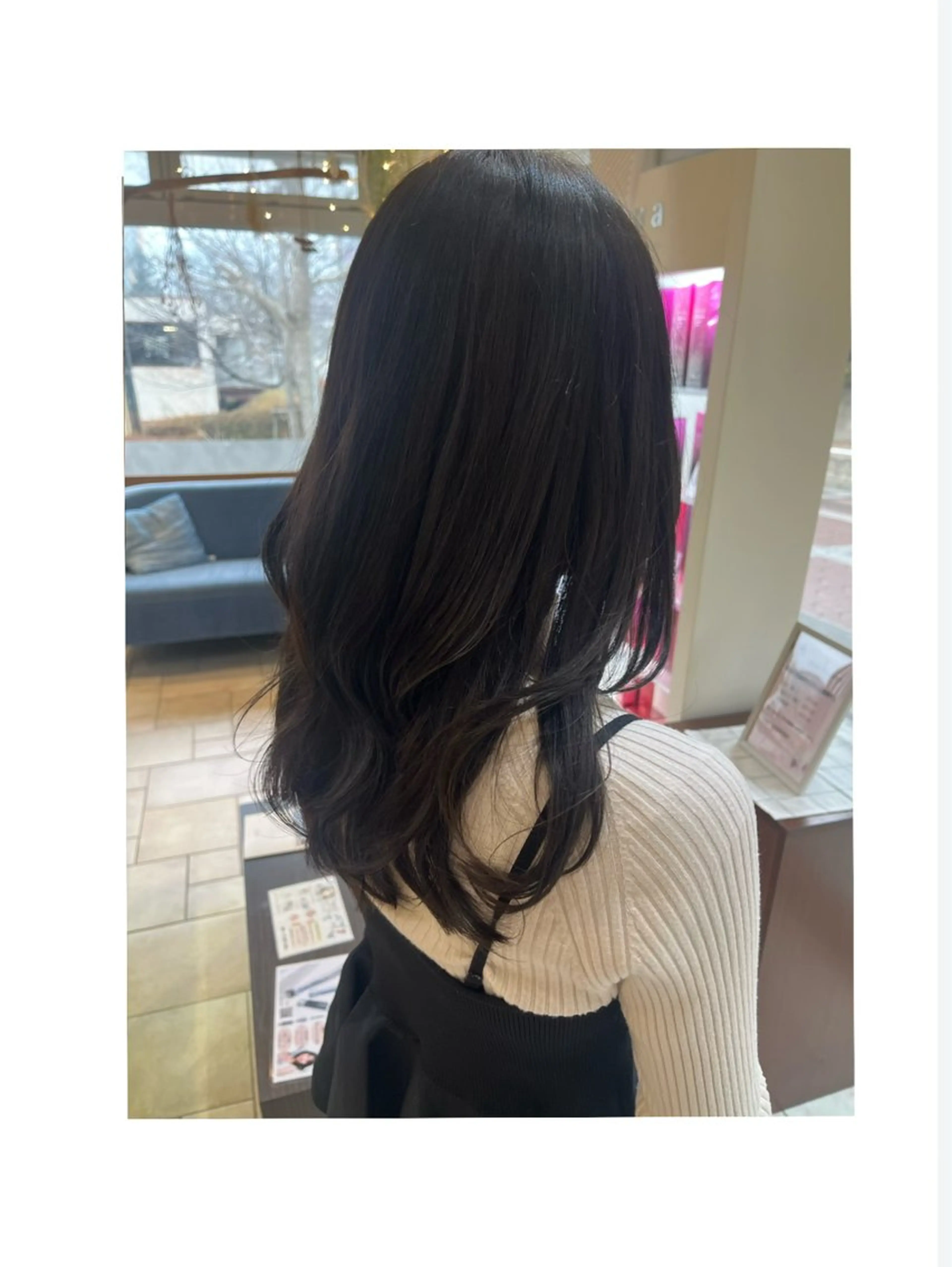 セミロング カラー ブリーチ ダブルカラー エドルカラー インナーカラー ブリーチなしカラー カット ヘアカラー 髪質改善/レイヤー/ ボブ/磯野史歩のヘアスタイル