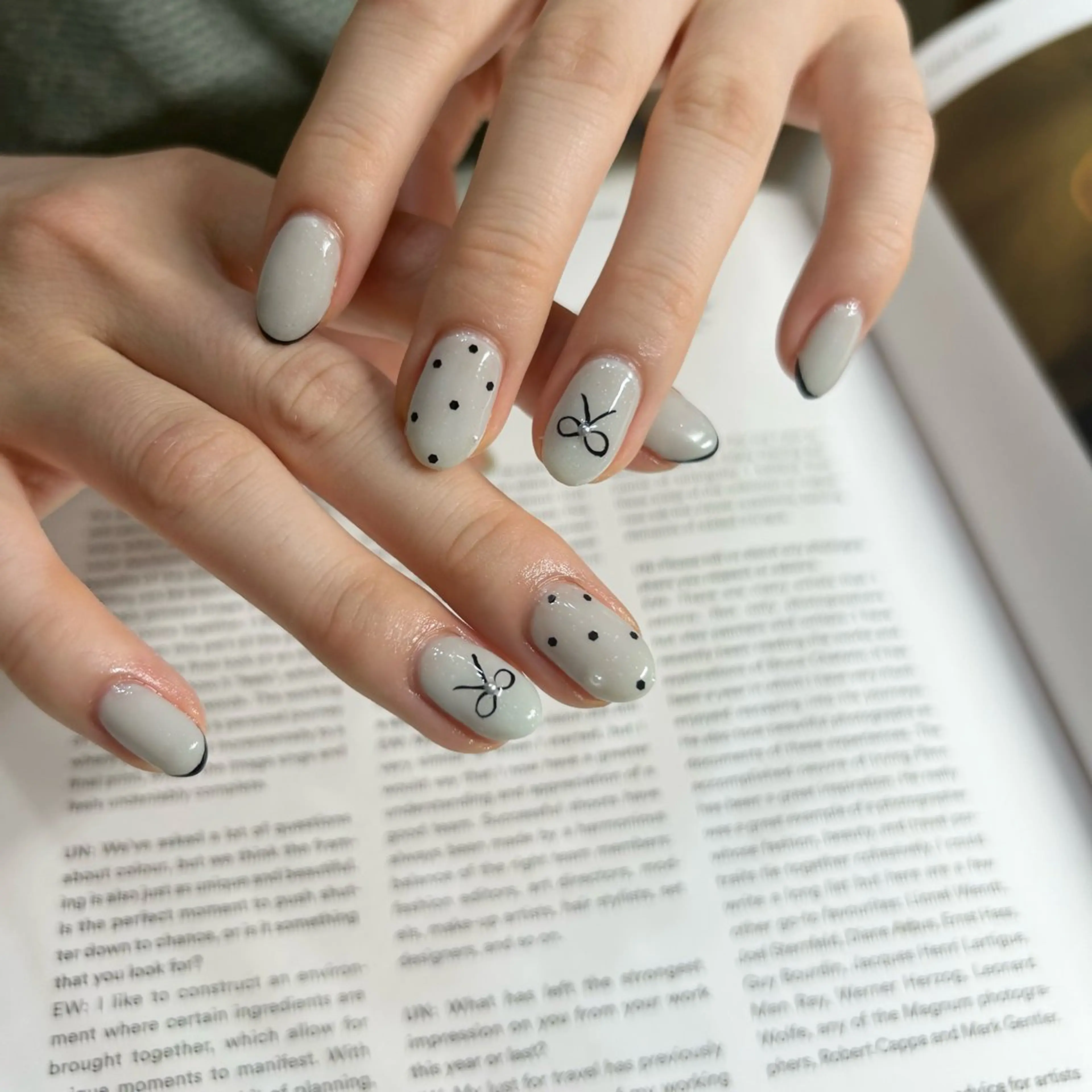 ネイル ブルー フットネイル ジェルネイル キラキラネイル 韓国ネイル RooM -mizuki-のネイルデザイン