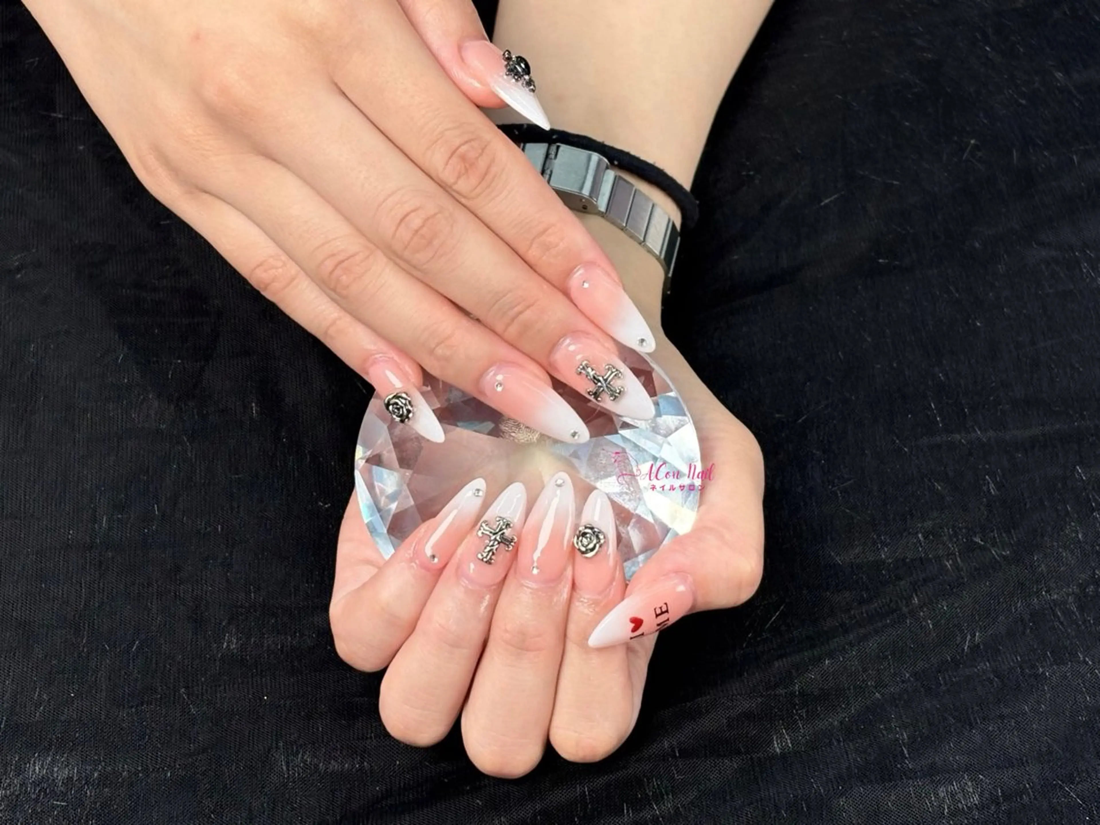 ネイル 桜ネイル 長さ出し フラワーネイル フレンチネイル ジェルネイル ハンドネイル ACon NailSalonのネイルデザイン