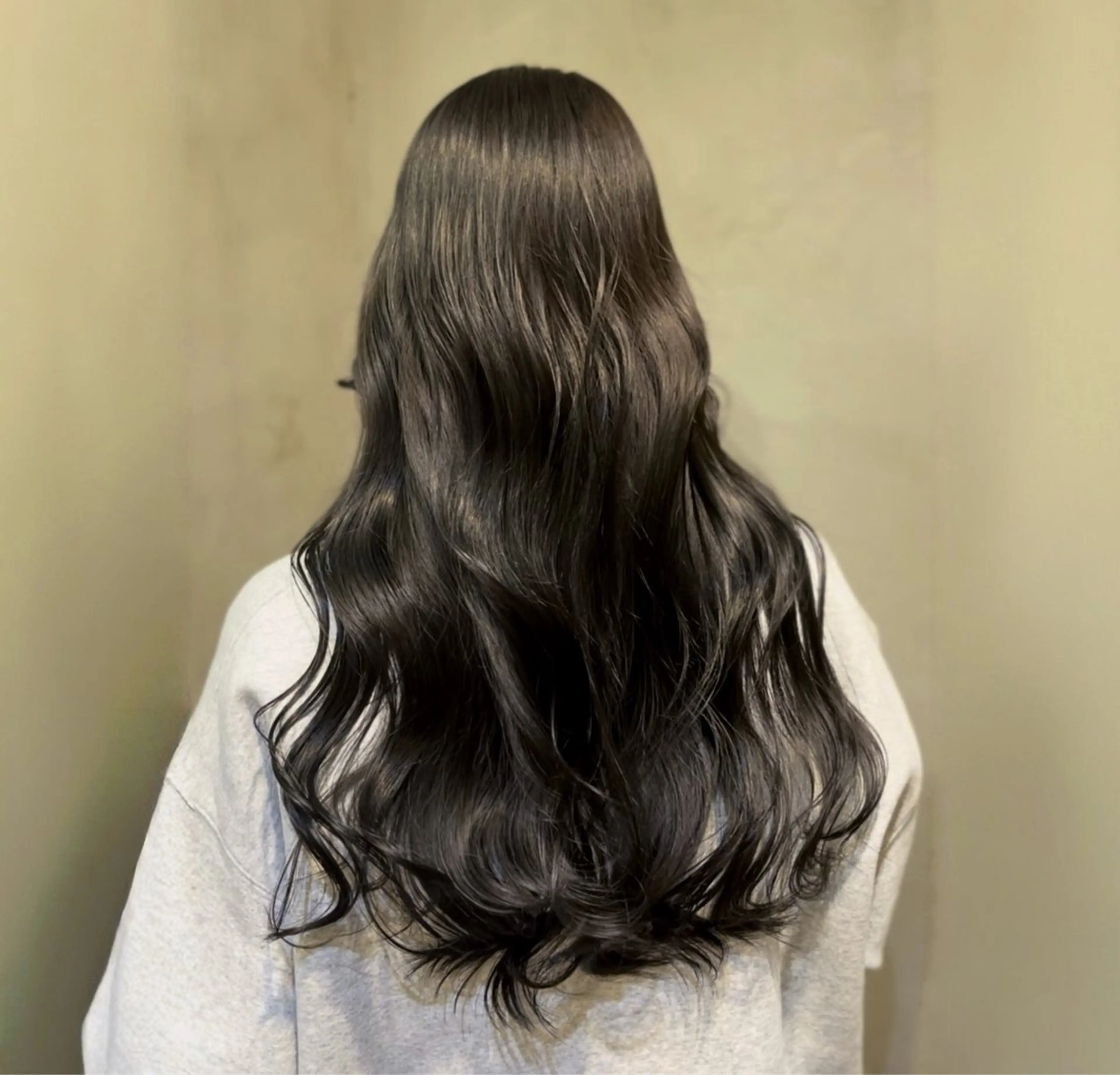 ロング カラー 透明感カラー ヘアカラー トリートメント ⚜️ブリーチ× 透明感✨Hayatoのヘアスタイル