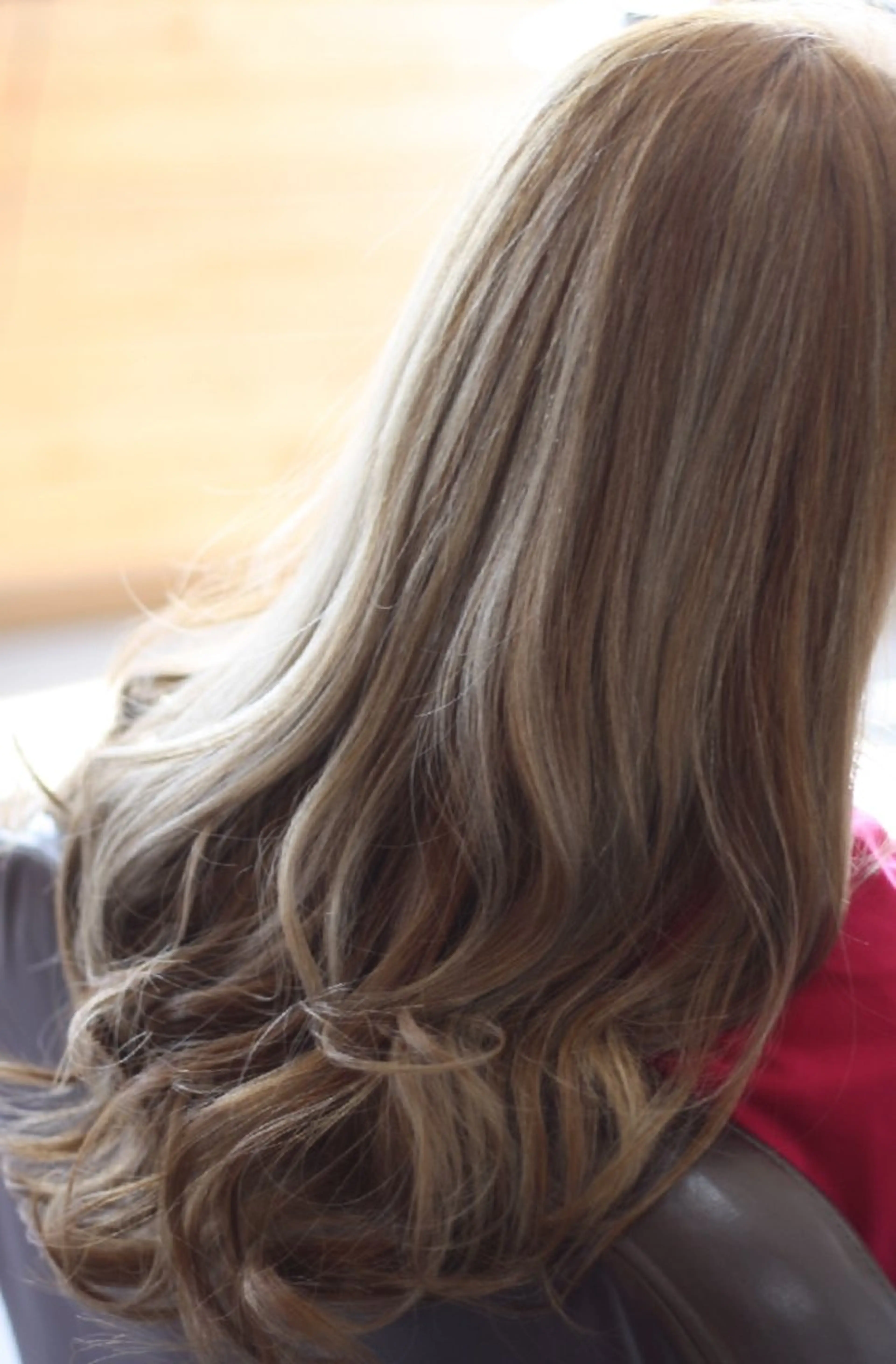 カラー ベージュカラー ハイライトカラー ヌーディベージュ yoshideN hair product所属・ヨシデン 大将のヘアスタイル