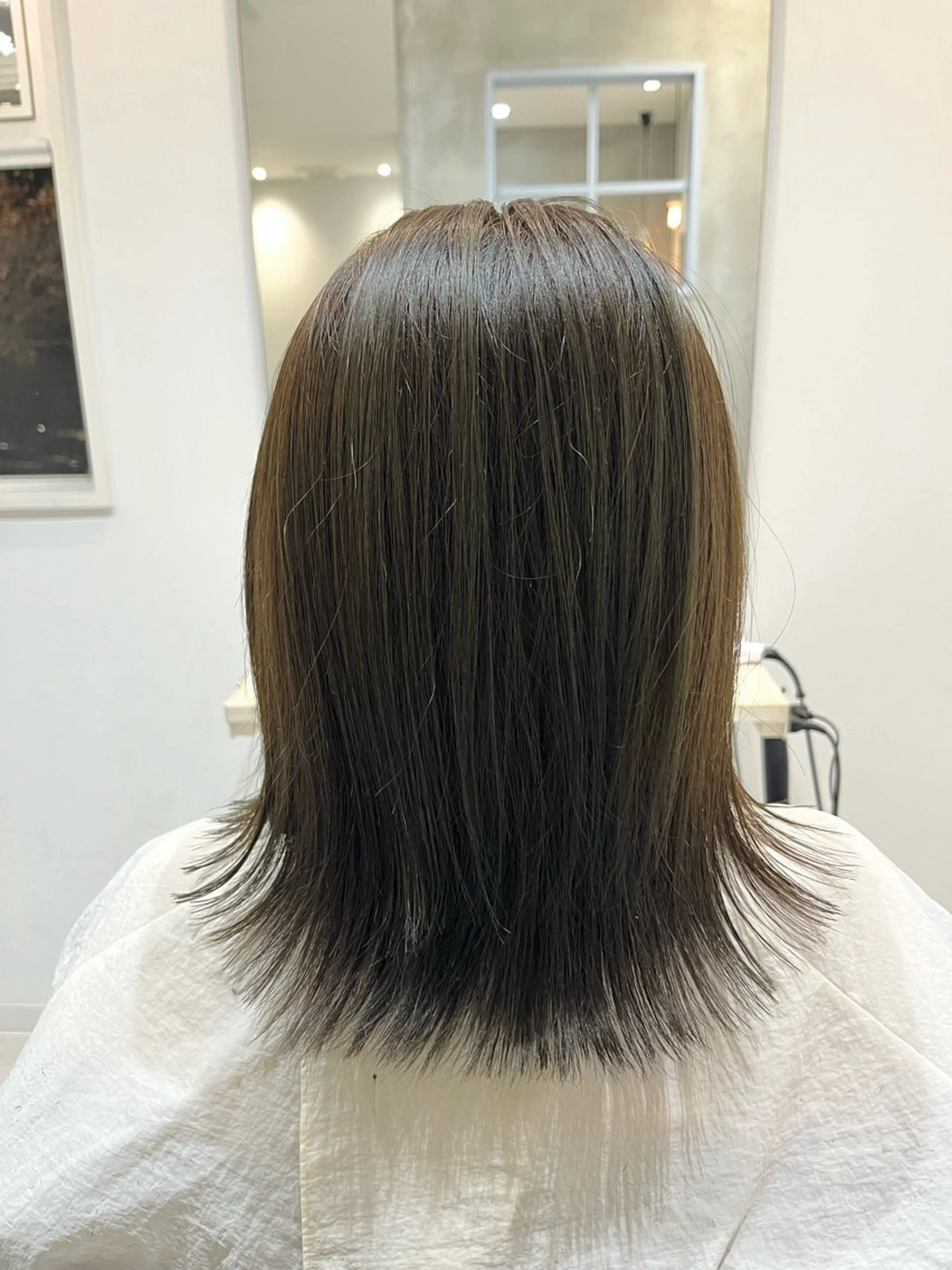 カラー miu🌝 ハイライト/一宮のヘアスタイル