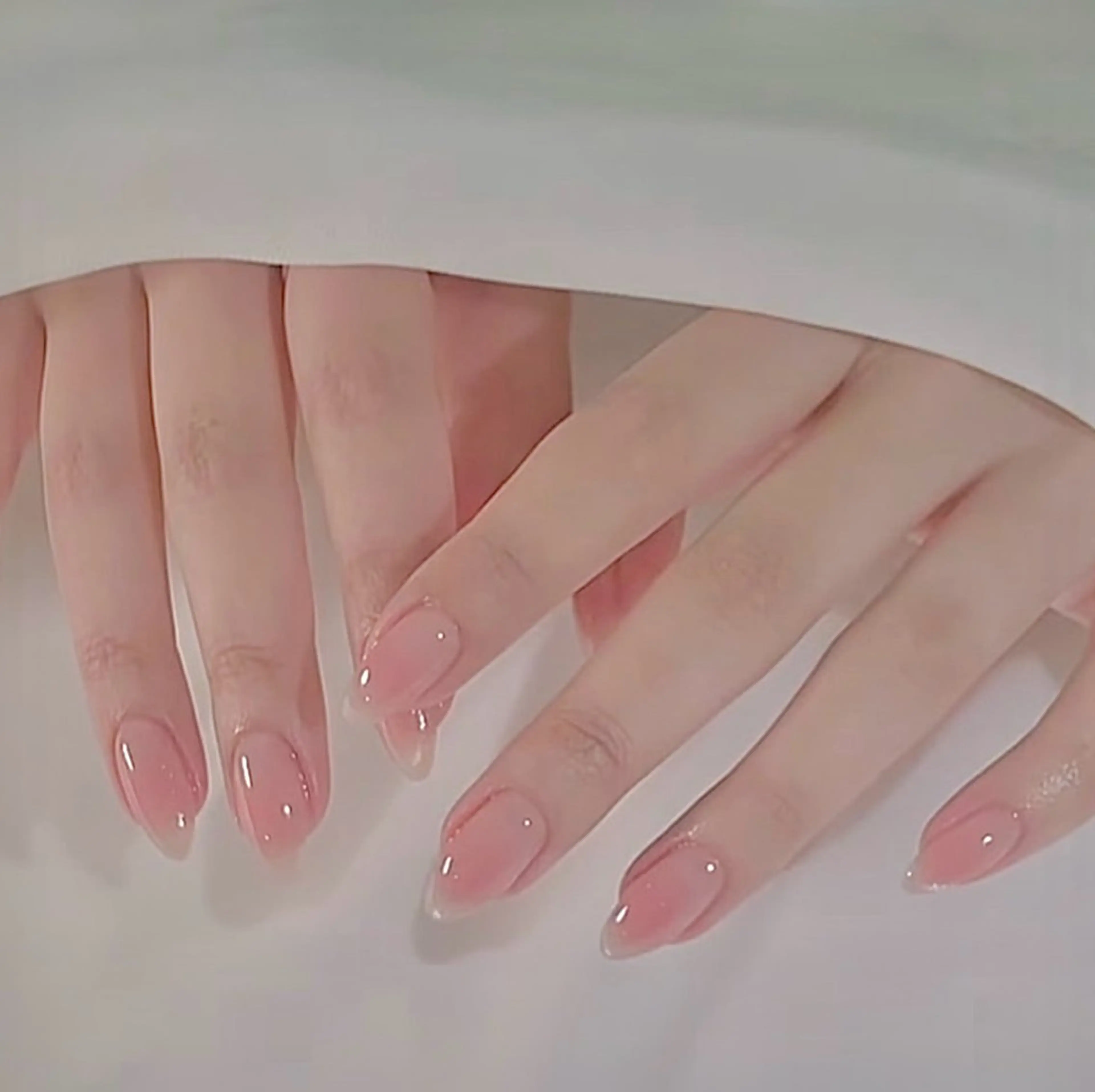 【🇰🇷韓国美人ネイル】シンプルネイル上品な仕上がり/オフ込みの写真