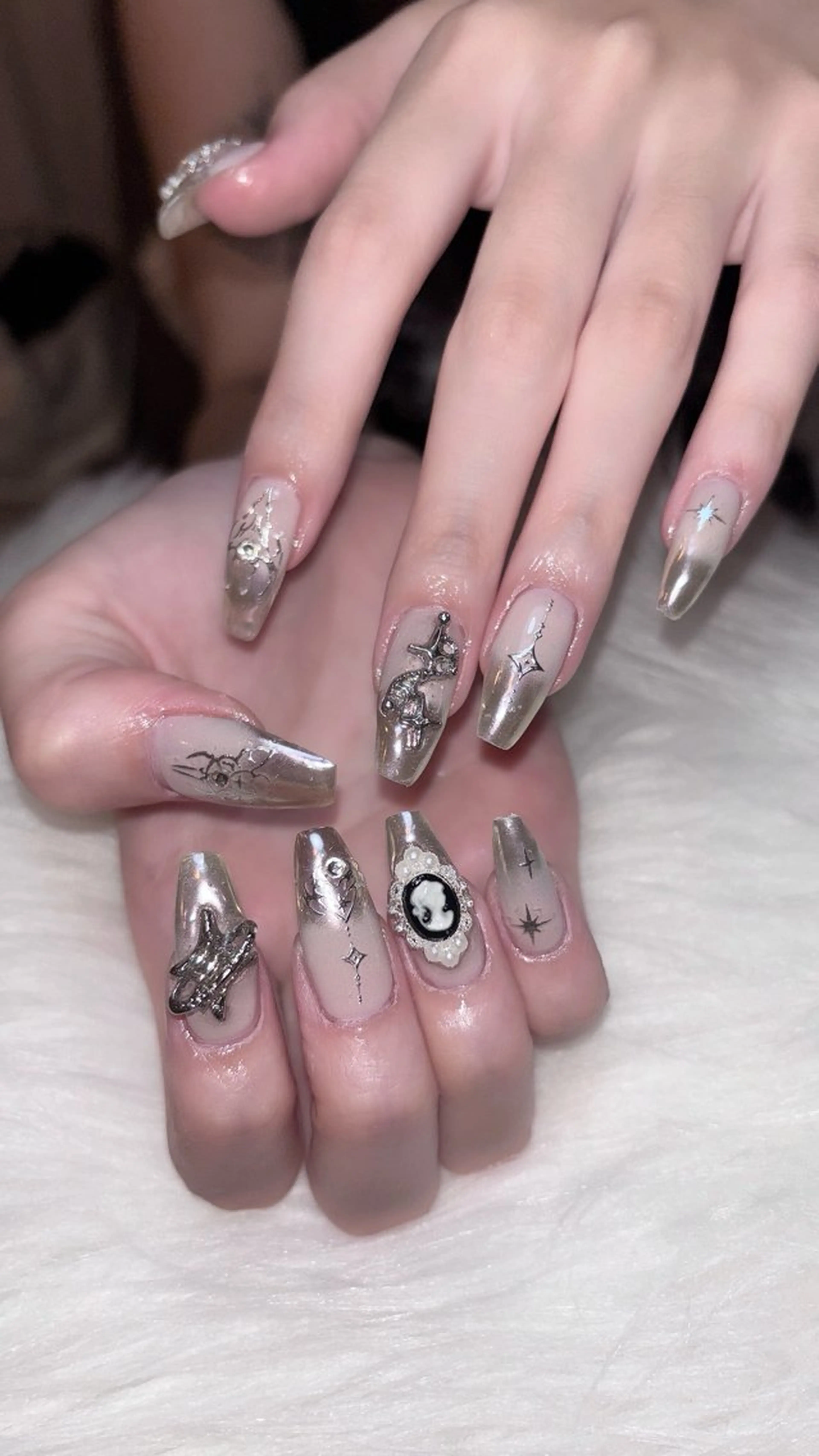 ネイル 名古屋ワンホンネイル 沙理亜のネイルデザイン