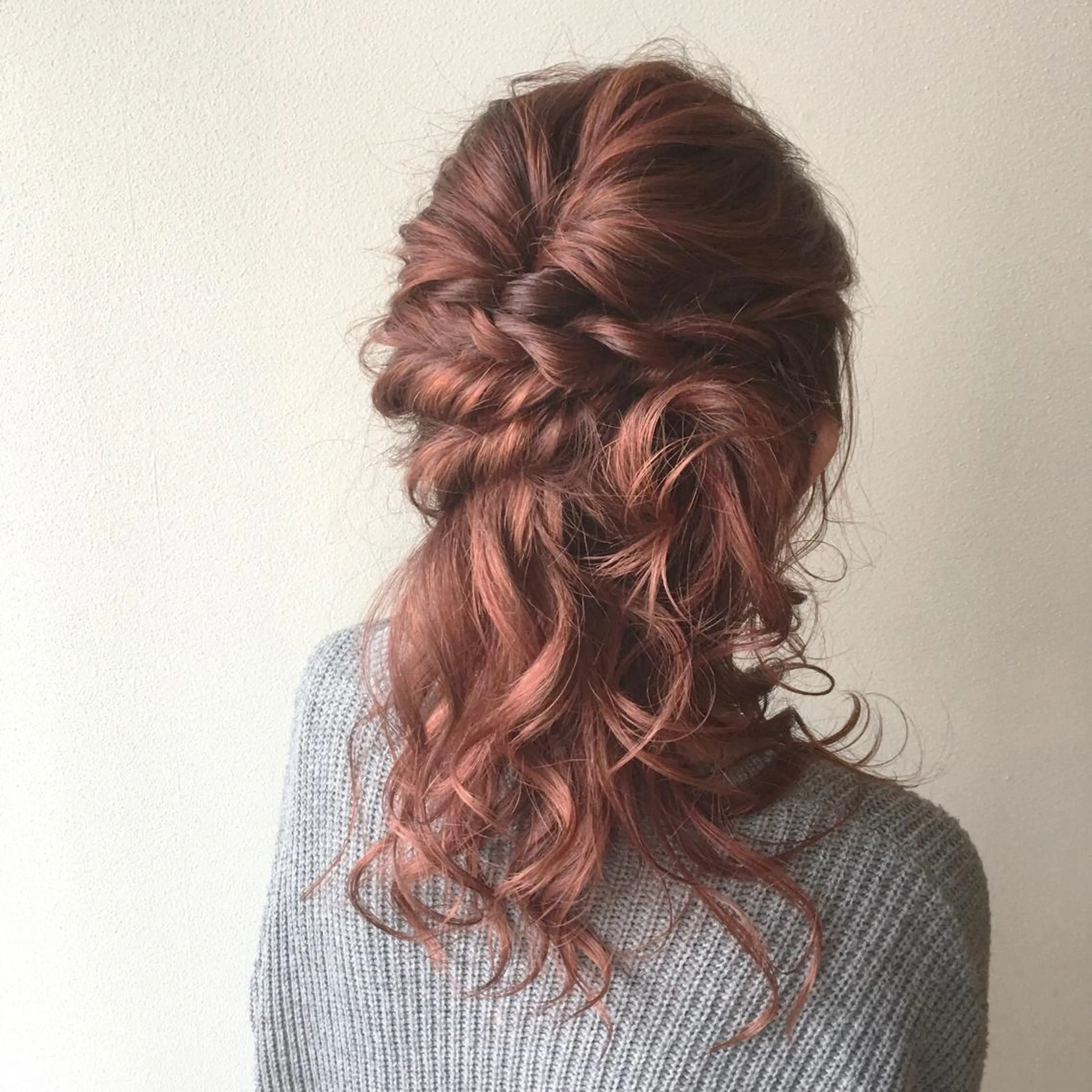 カラー ヘアアレンジ ハーフアップ ヘアセット 江藤 星史のヘアスタイル