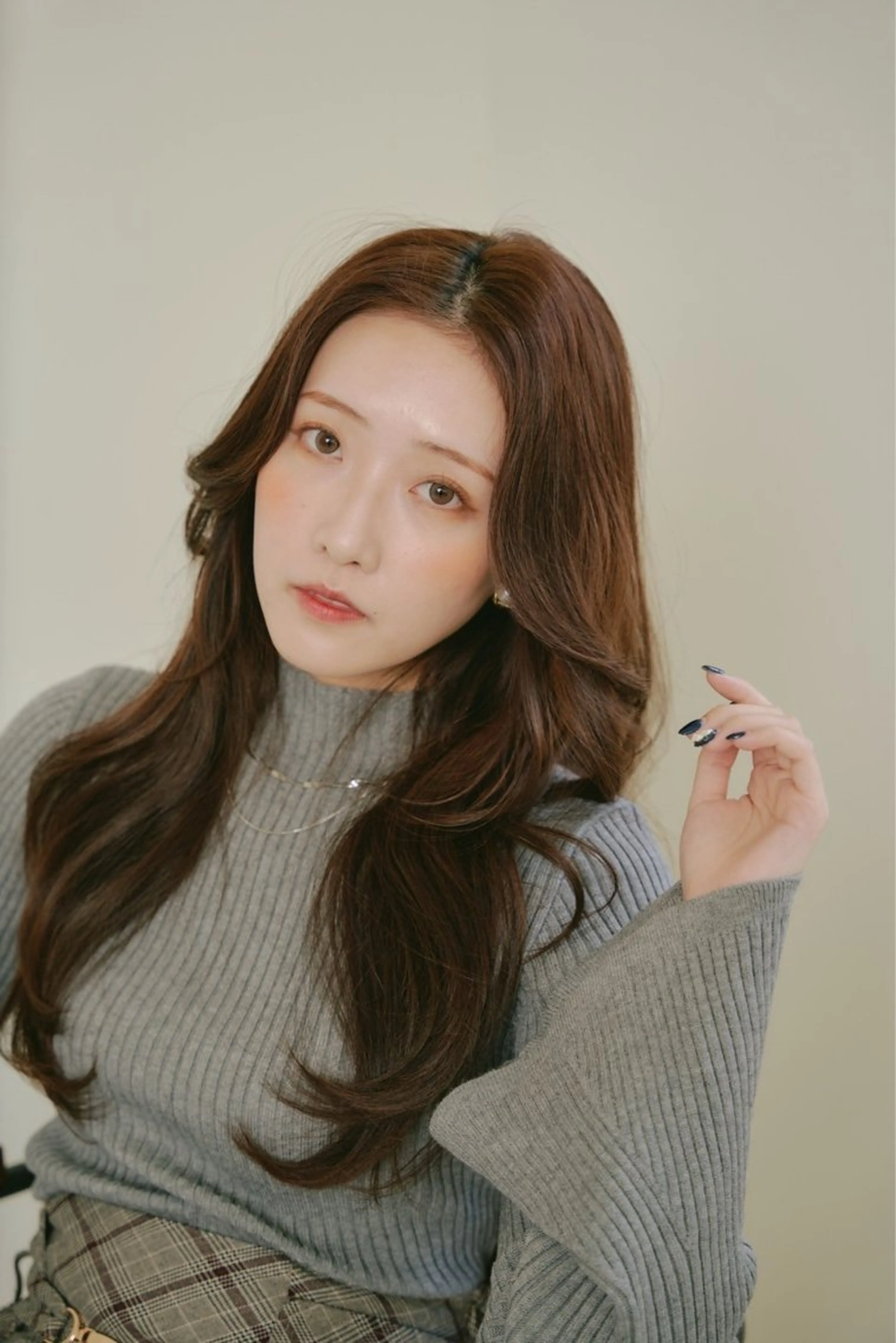 セミロング 韓国風ヘア レイヤーカット トリートメント 💐宮坂 歩💐のヘアスタイル