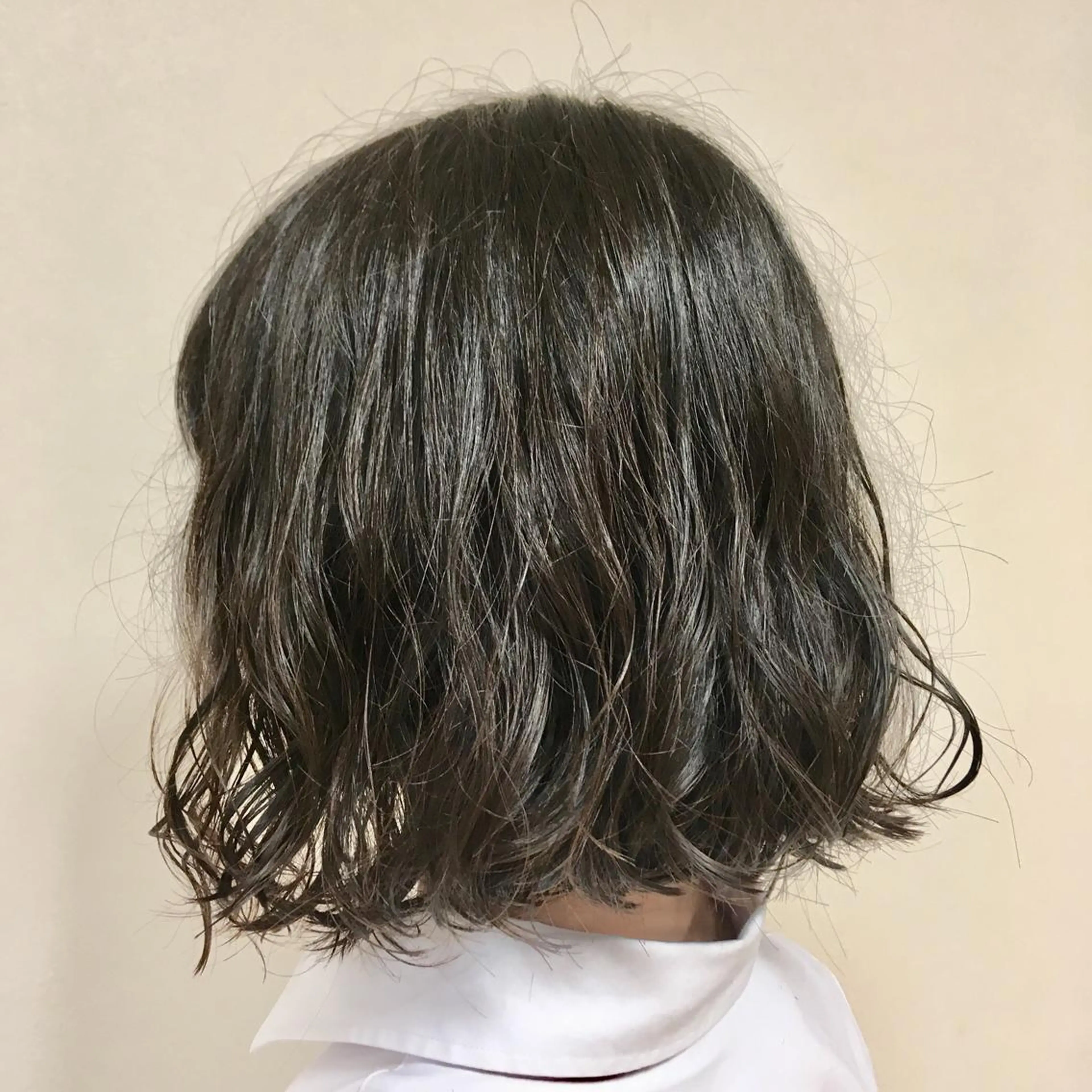 ミディアム パーマ ヘアアレンジ カット パーマ トリートメント 【Sweep】おじま のぞみのヘアスタイル