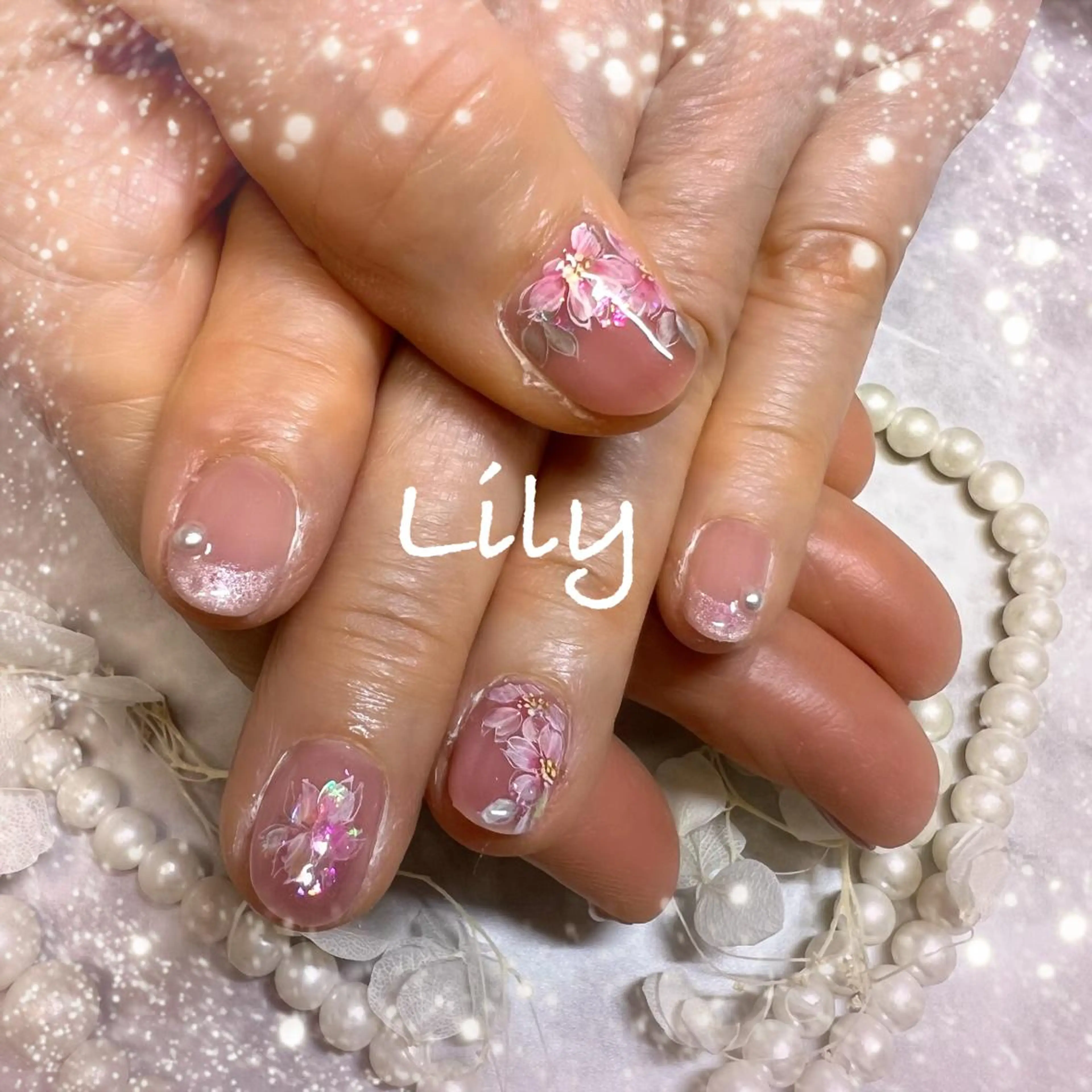 ネイル ハンドネイル Lily*nail 🌻Mii🌻のネイルデザイン