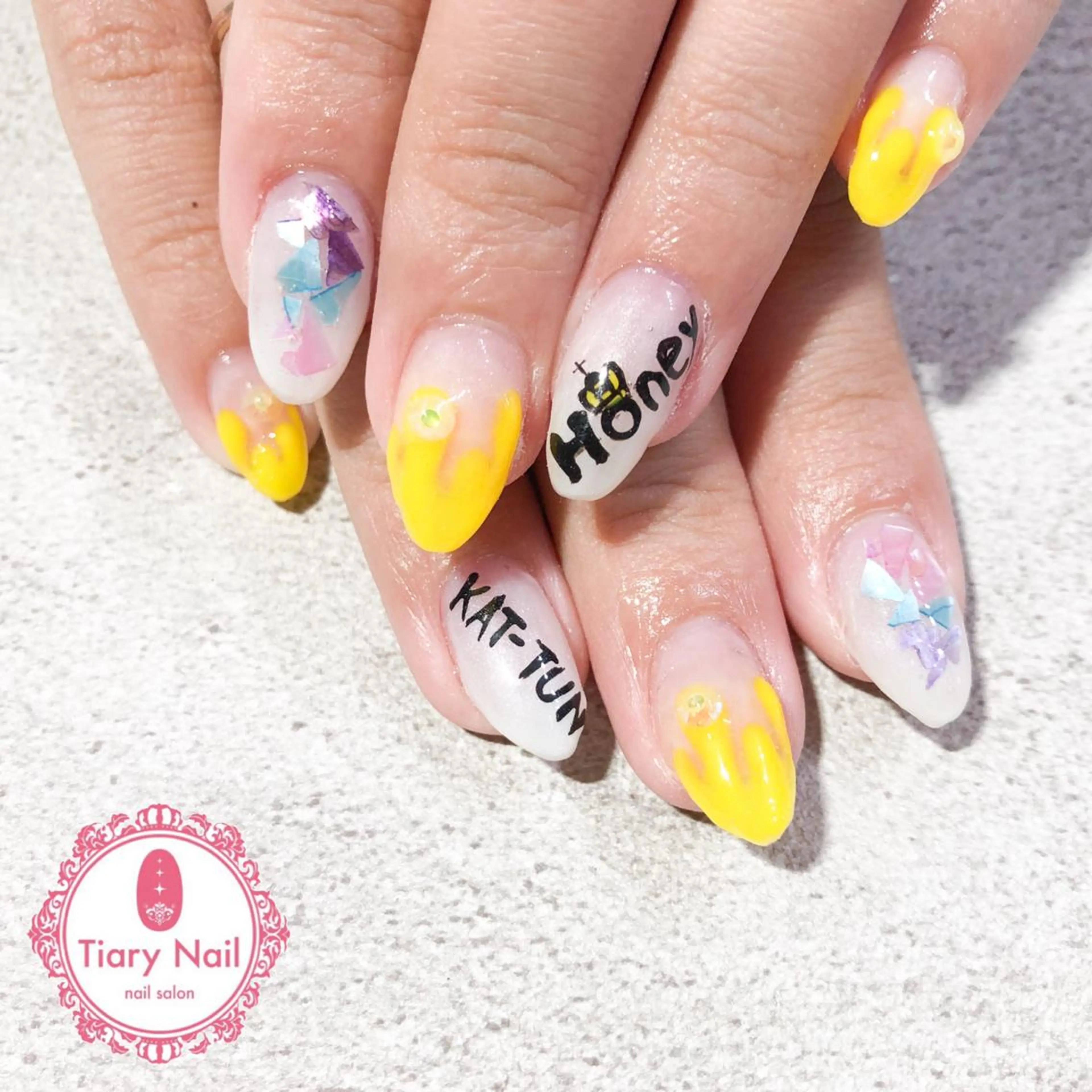 ネイル tiarynail K K🐼のネイルデザイン