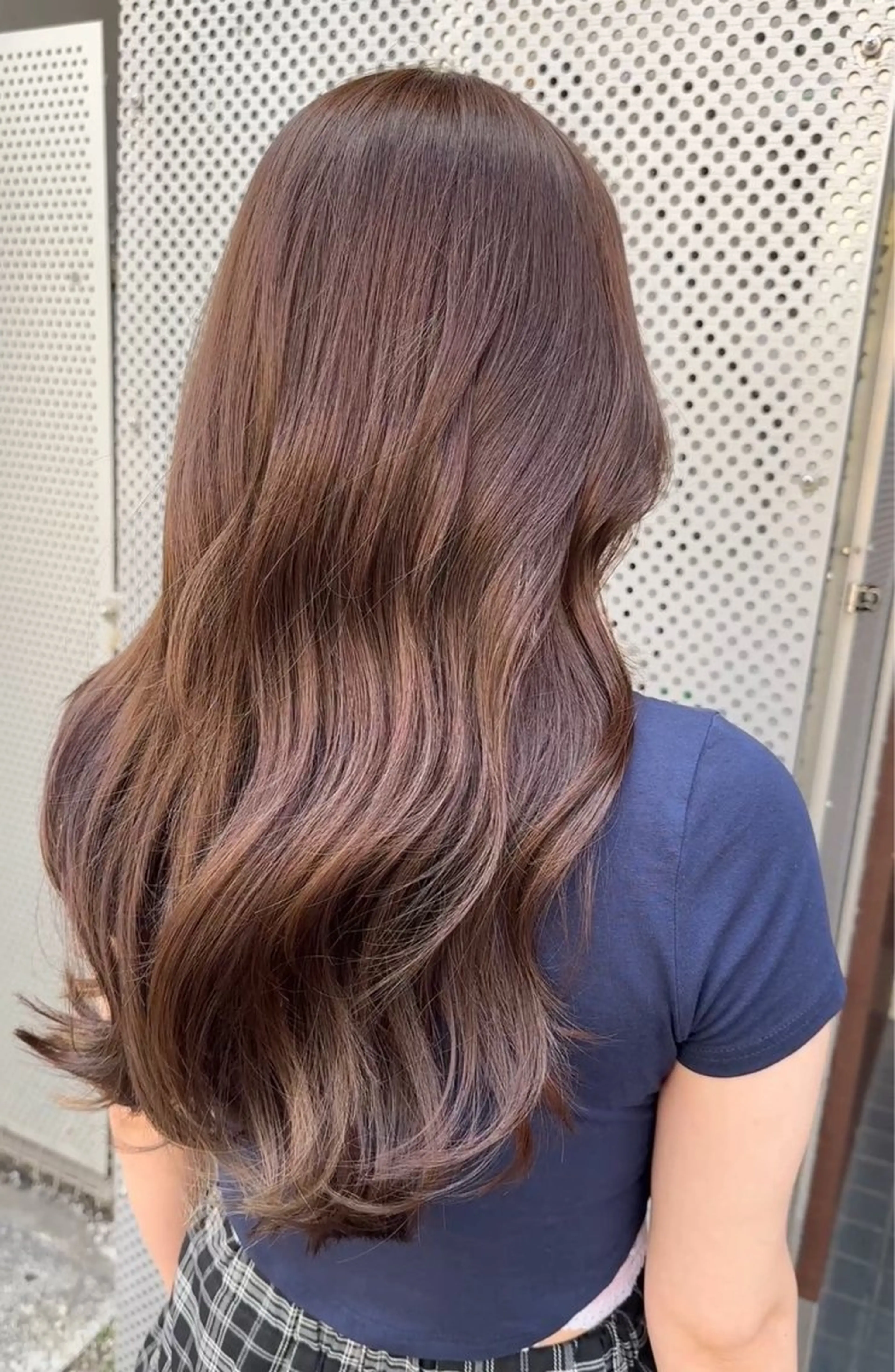 セミロング カラー ヘアアレンジ ブリーチ グレージュ ミルクティーグレージュ ブリーチなしカラー カット ヘアカラー トリートメント yu-kiハイトーン /ブリーチ無しカラーのヘアスタイル