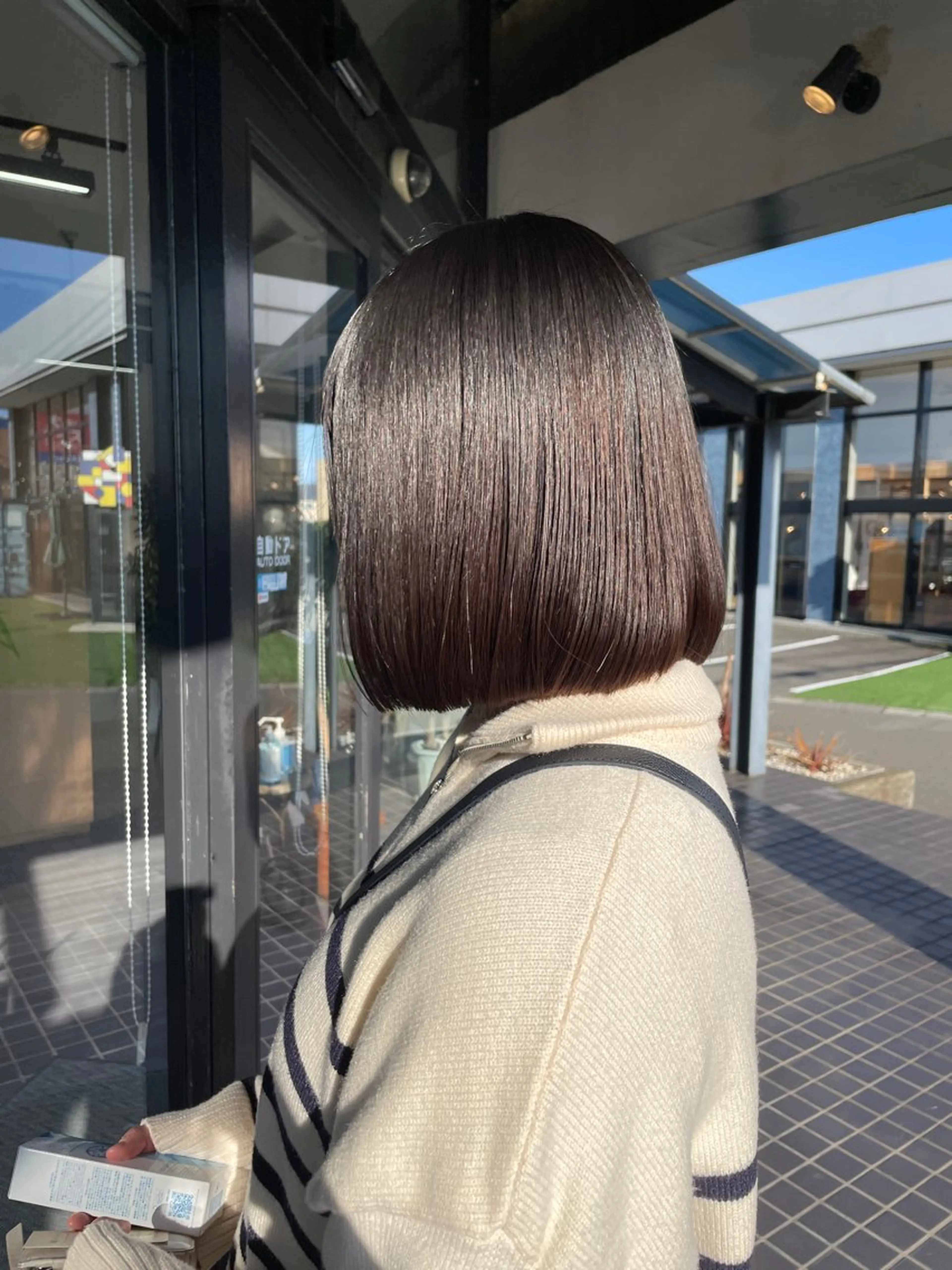 ショート ボブ マキノ キョウカのヘアスタイル