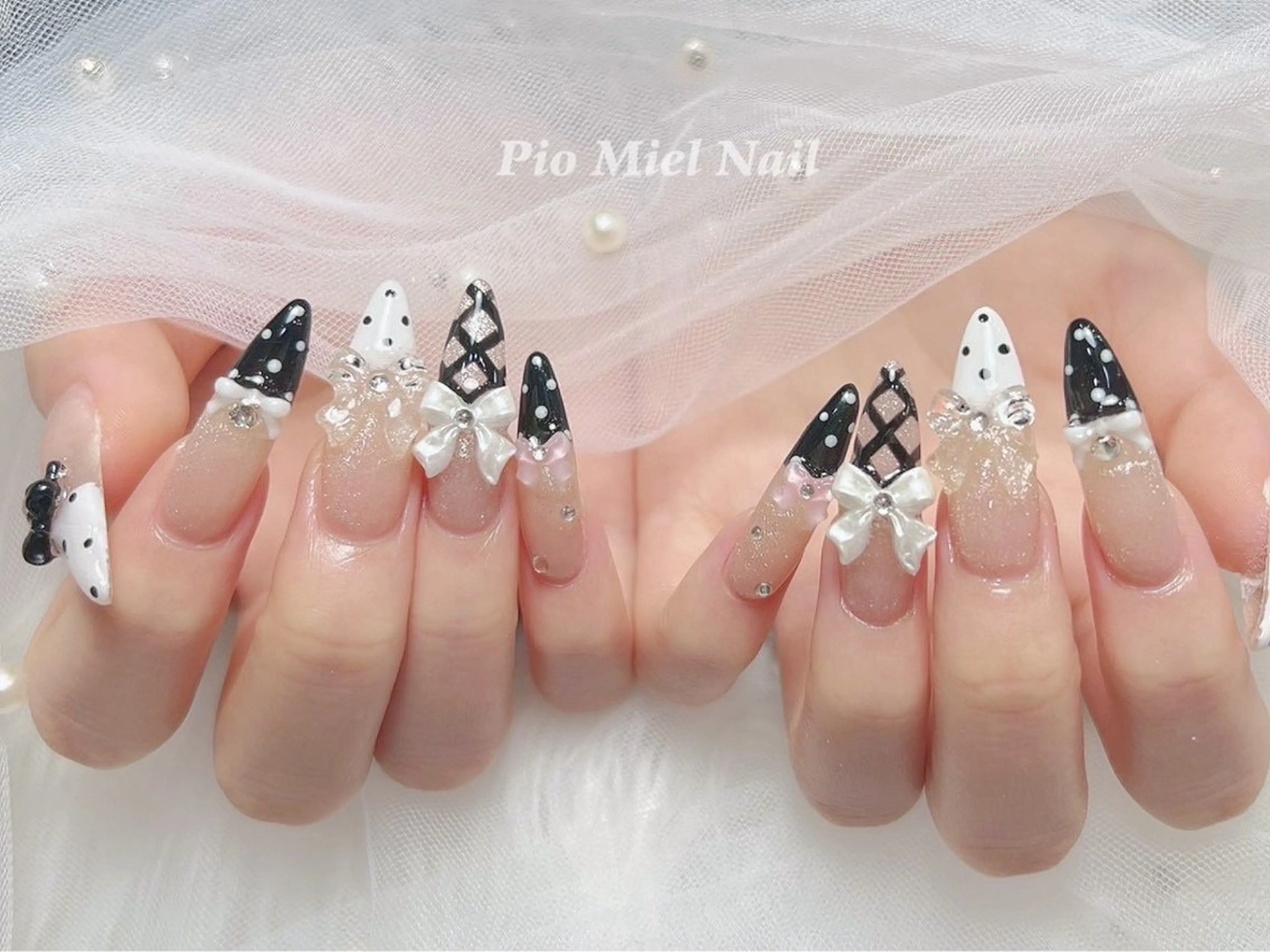 ネイル ハンドネイル HANA 長さだしのネイルデザイン