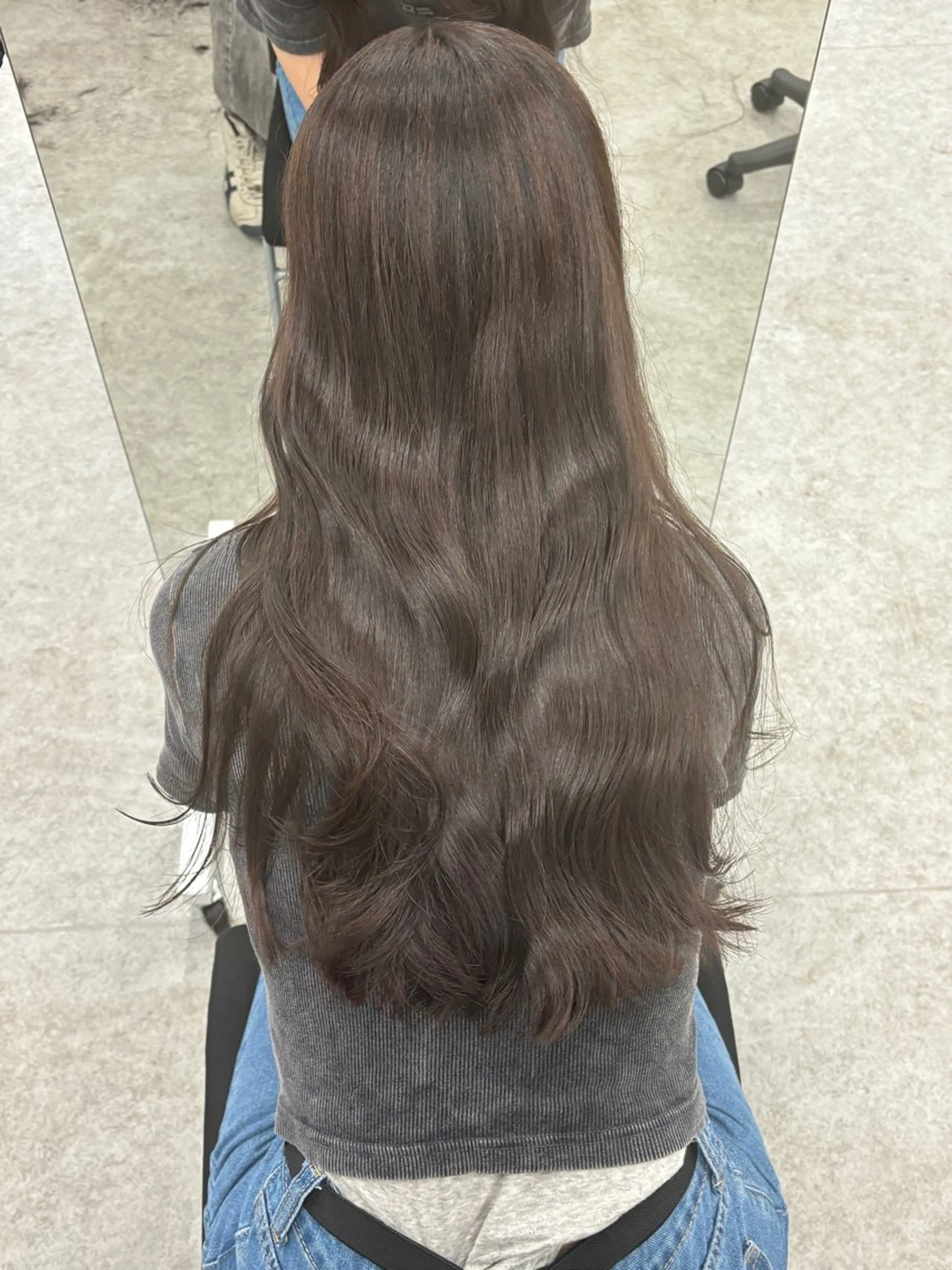 ロング カット ヘアカラー トリートメント 韓国ヘア/ブリーチ無 しWカラー/オリーブのヘアスタイル