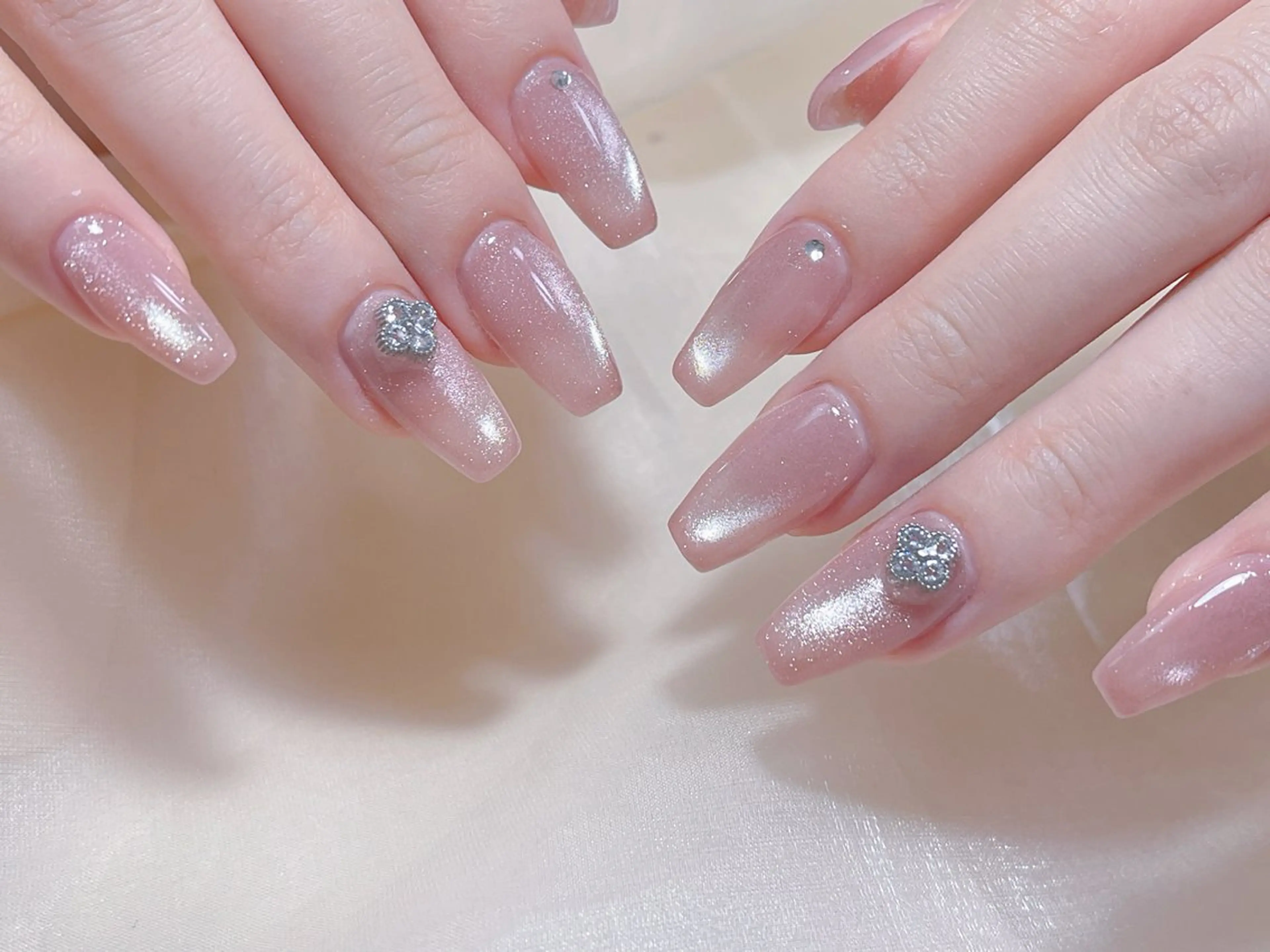 ネイル 🎀ネイルサロン エクラYUI🎀のネイルデザイン