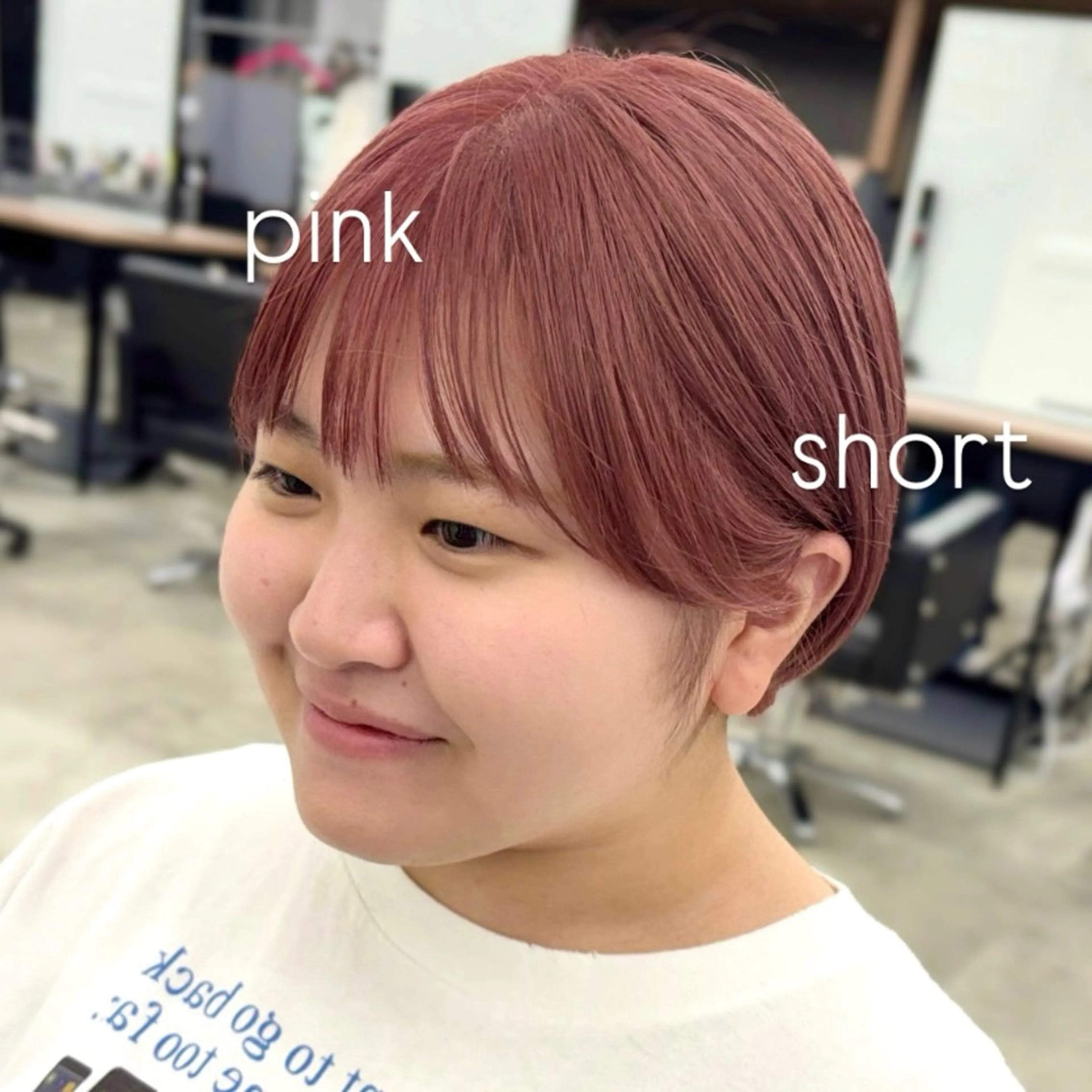 ショート カラー ショートボブ ベージュカラー ブリーチ ピンクカラー ピンクベージュ 顔まわり🥨レイヤー /透明感/水口舞奈のヘアスタイル