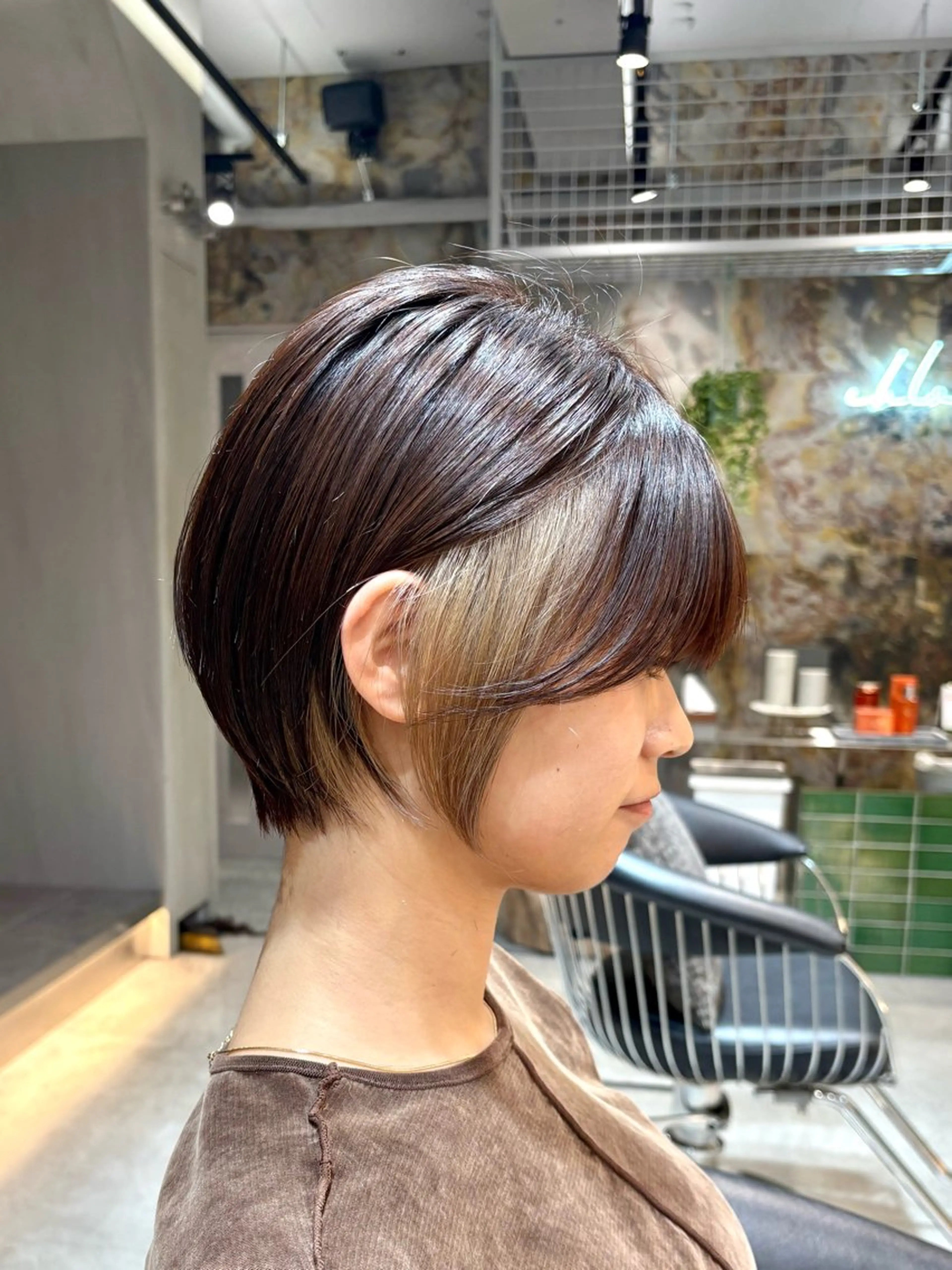 ショート カット ヘアカラー トリートメント 🩵縮毛矯正/ブリー チ/髪質改善/いつかのヘアスタイル