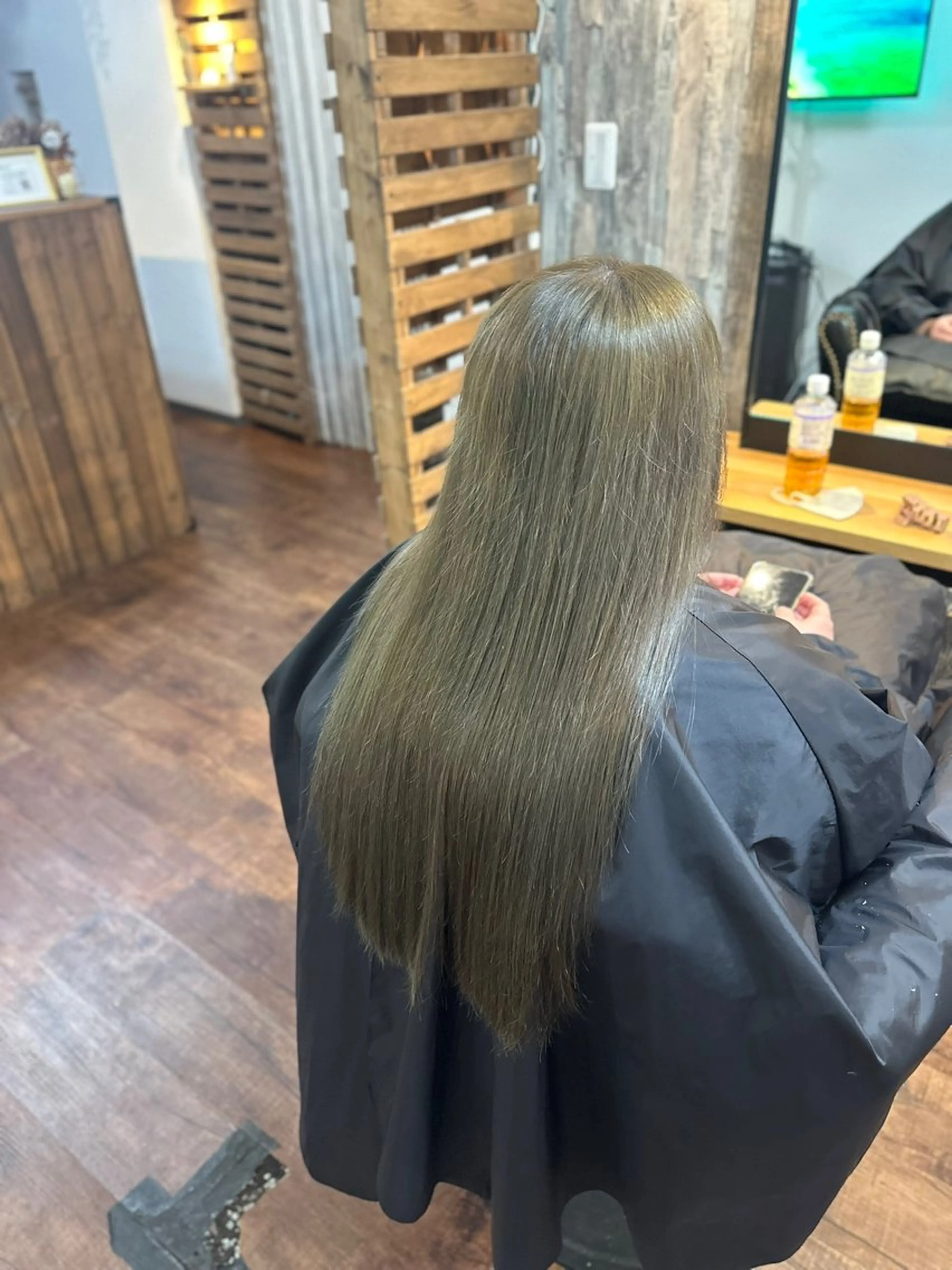 ロング カット ヘアカラー トリートメント Luzir⭐︎ GEN⭐︎のヘアスタイル