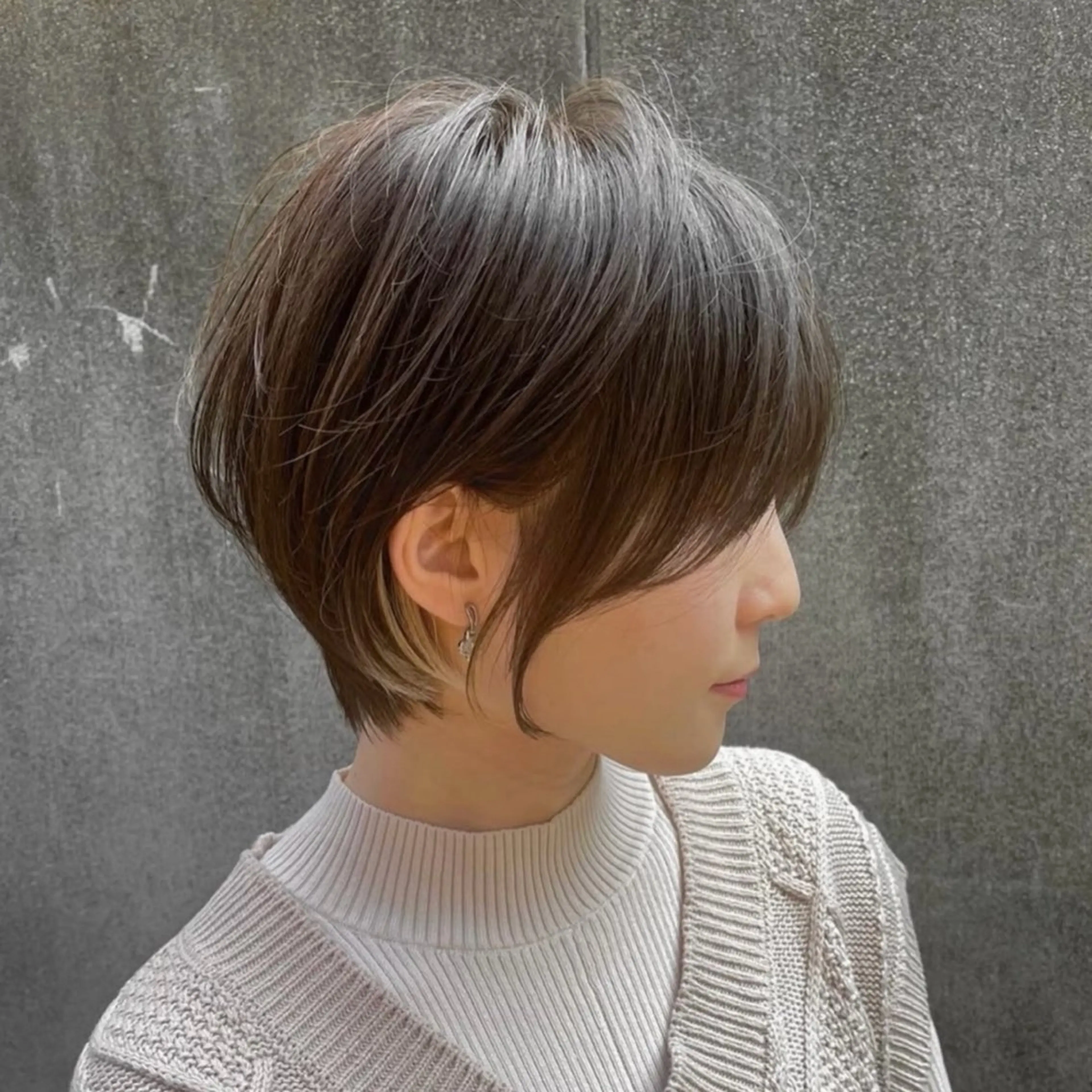 ショート レイヤー|縮毛矯正 |韓国ボブ|岡田洸太のヘアスタイル