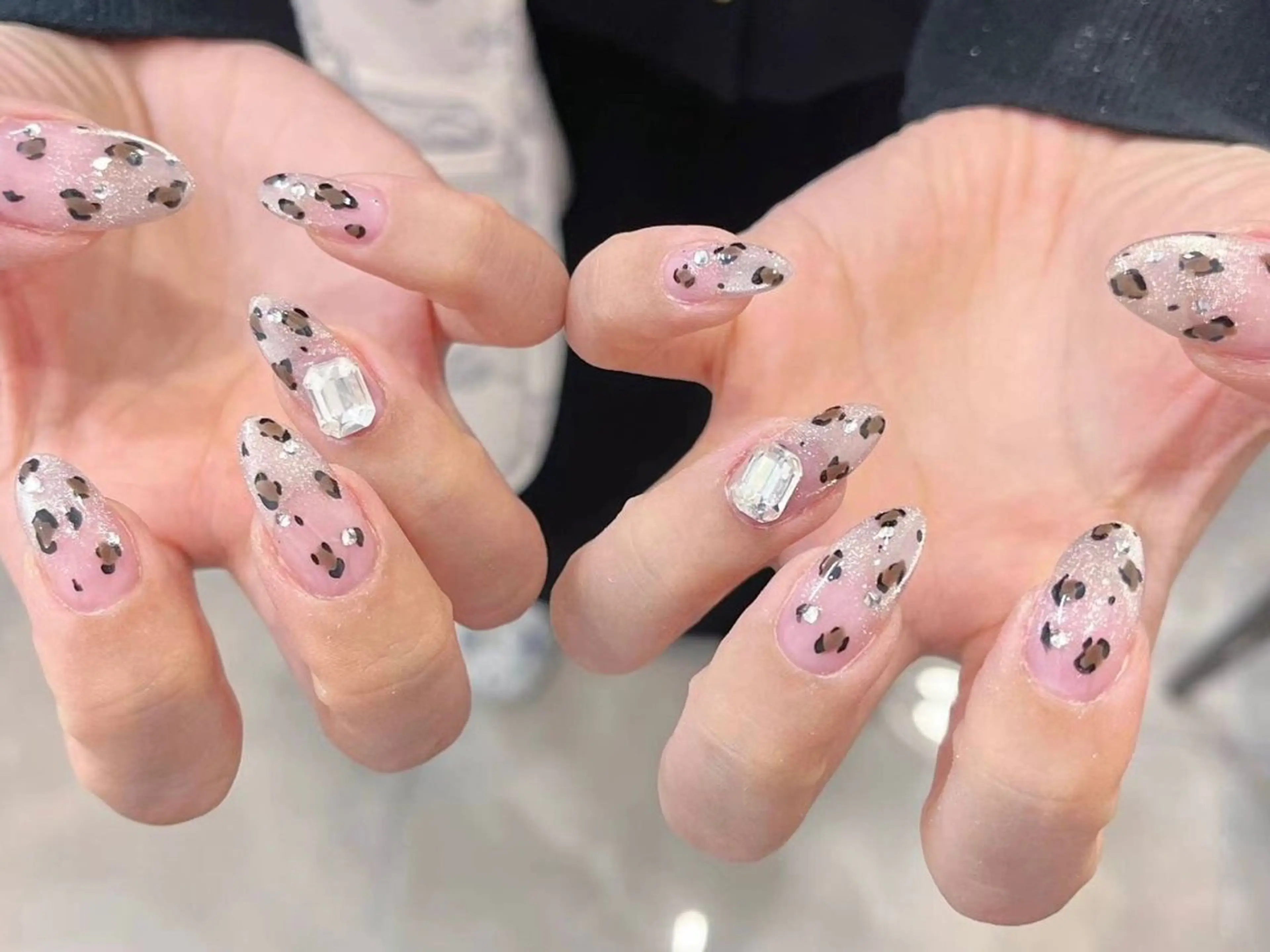 ネイル アニマル柄 アートネイル フラワーネイル フットネイル ジェルネイル babarla Nailのネイルデザイン