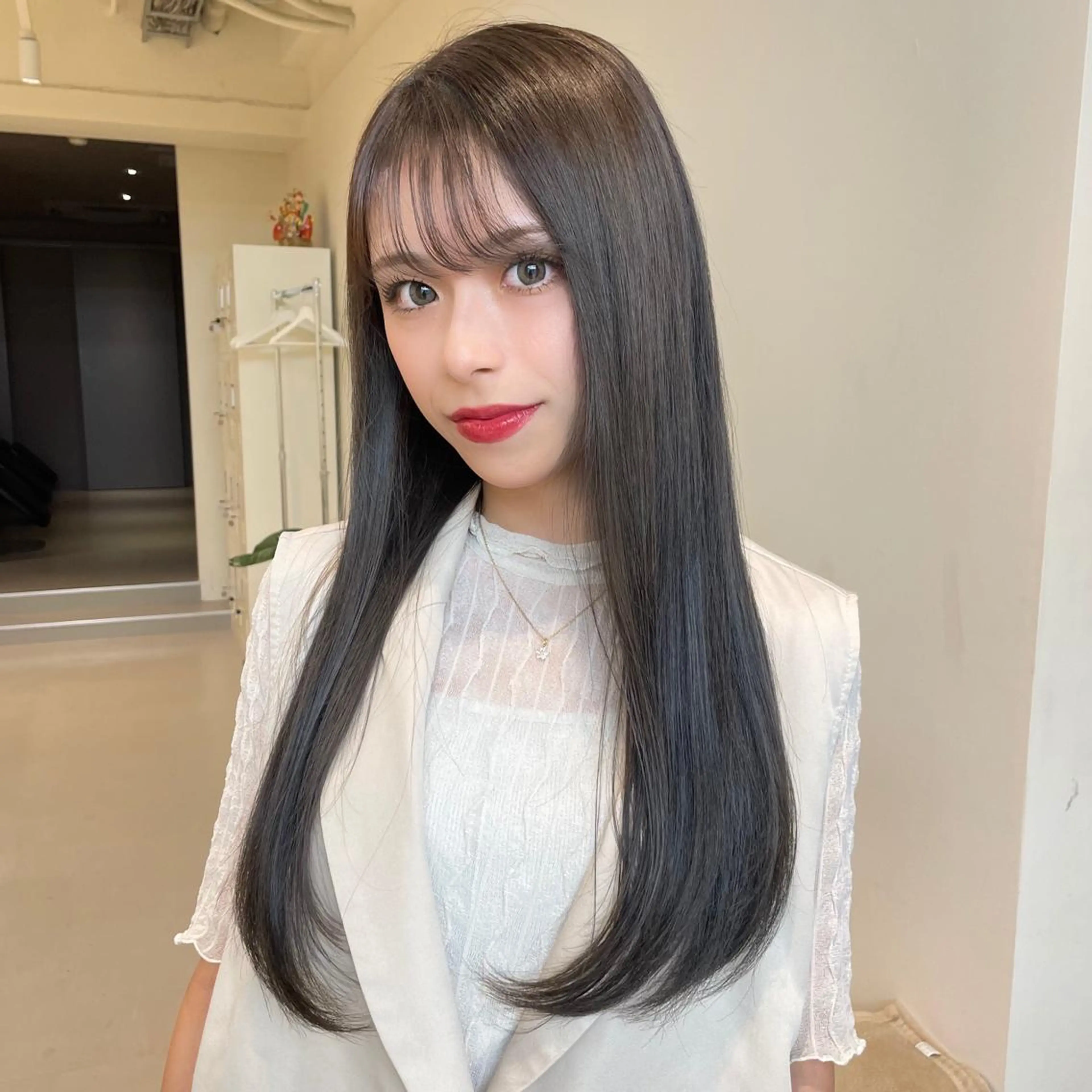 ロング カラー グレージュ miyu 名古屋駅/似合わせのヘアスタイル