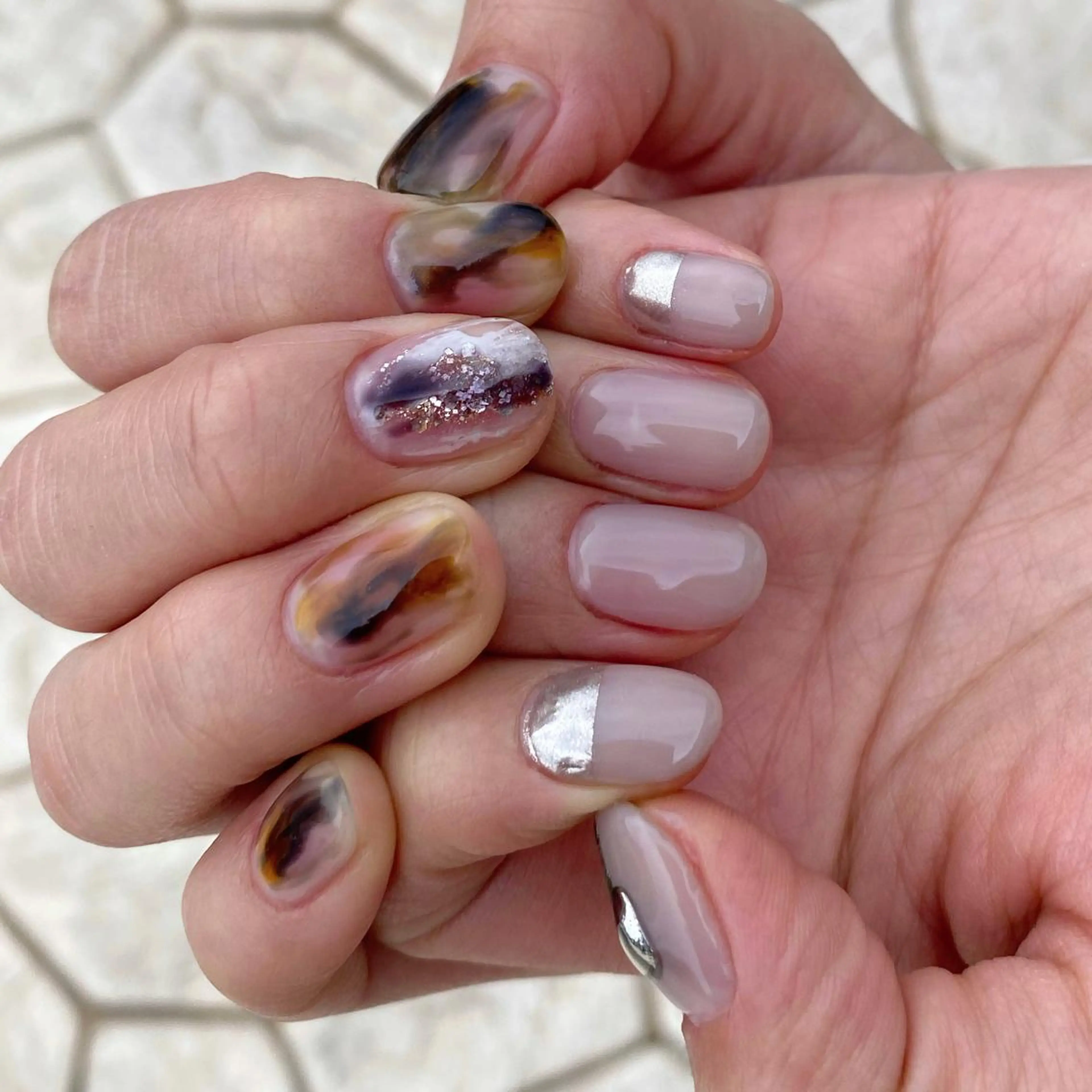 🍓《オフなし》 通常パーツは好きなだけ✨ドライケア有マシーンを使って爪周り角質除去、持ち込みデザインOKの写真