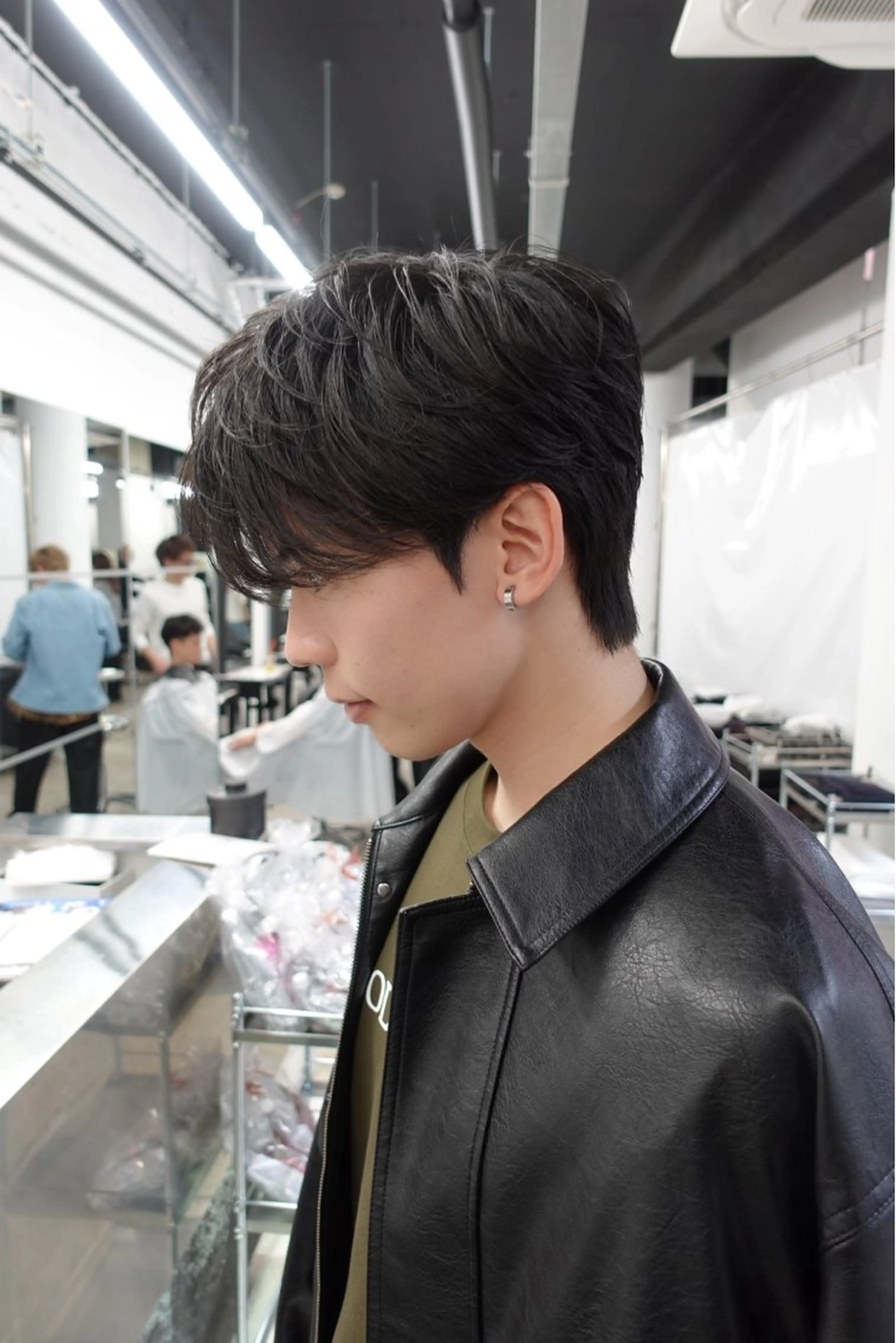 パーマ メンズ ダウンパーマ メンズ韓国風 メンズパーマ 湖城 恵吾のヘアスタイル