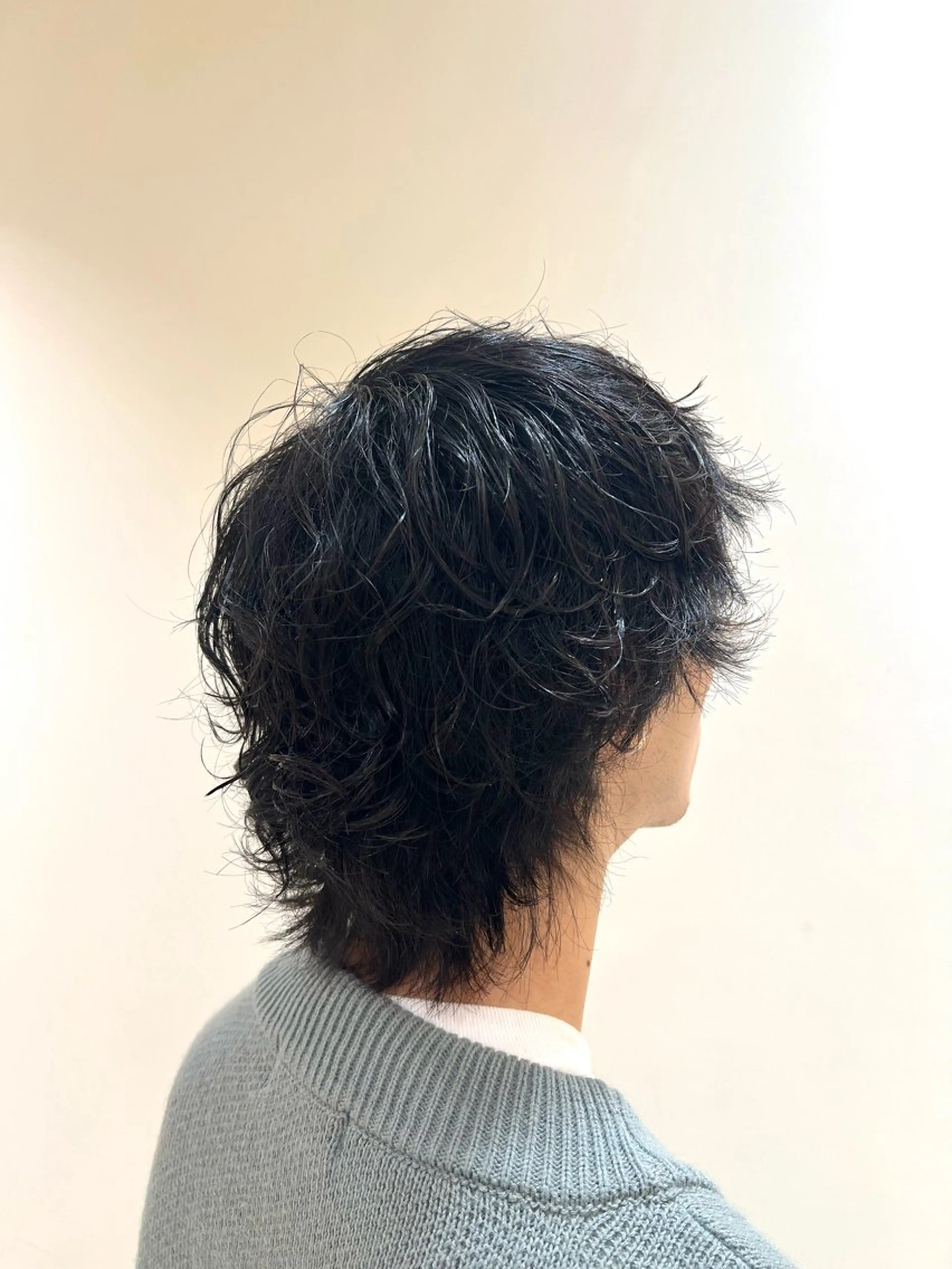 パーマ メンズ メンズパーマ メンズウルフカット ウルフカット 吉澤 杏美のヘアスタイル