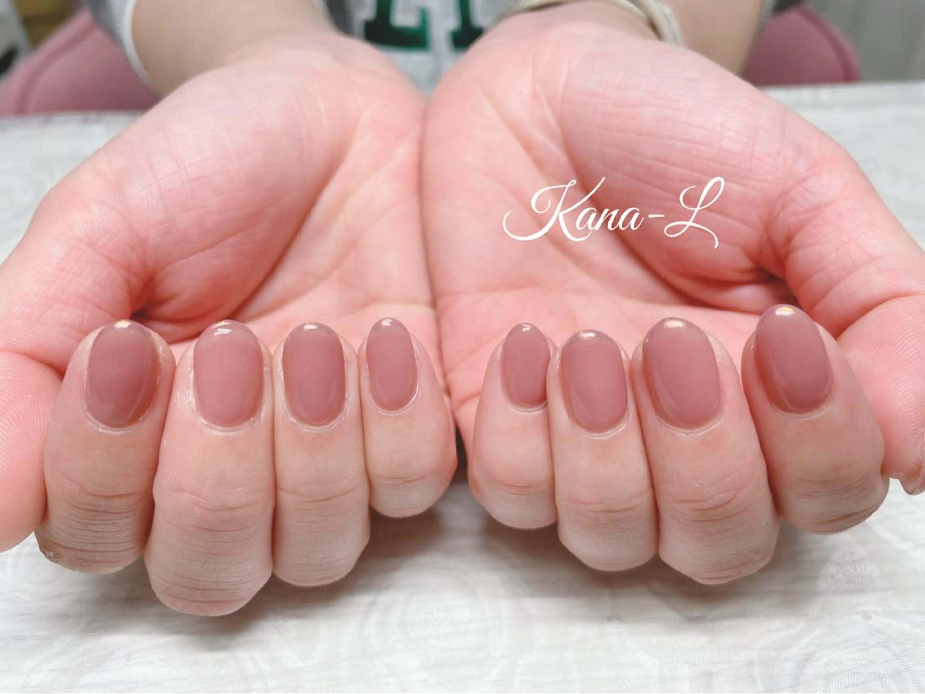 カラー ネイル オーロラネイル フレンチネイル ジェルネイル オフィスネイル パラジェル 芦辺 香奈のネイルデザイン