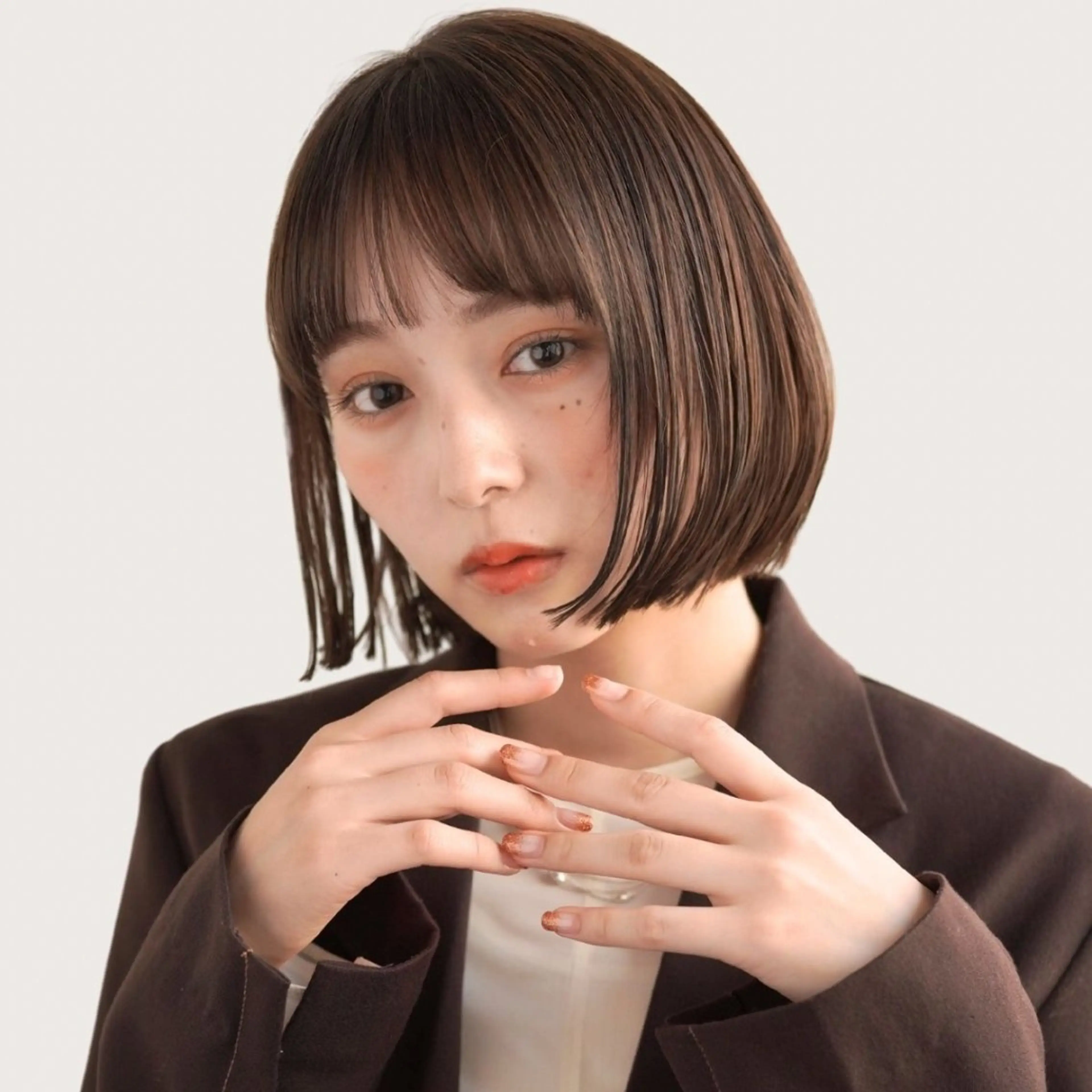 ショート カラー ナチュラルに目を惹く デザイン/KOHNOのヘアスタイル