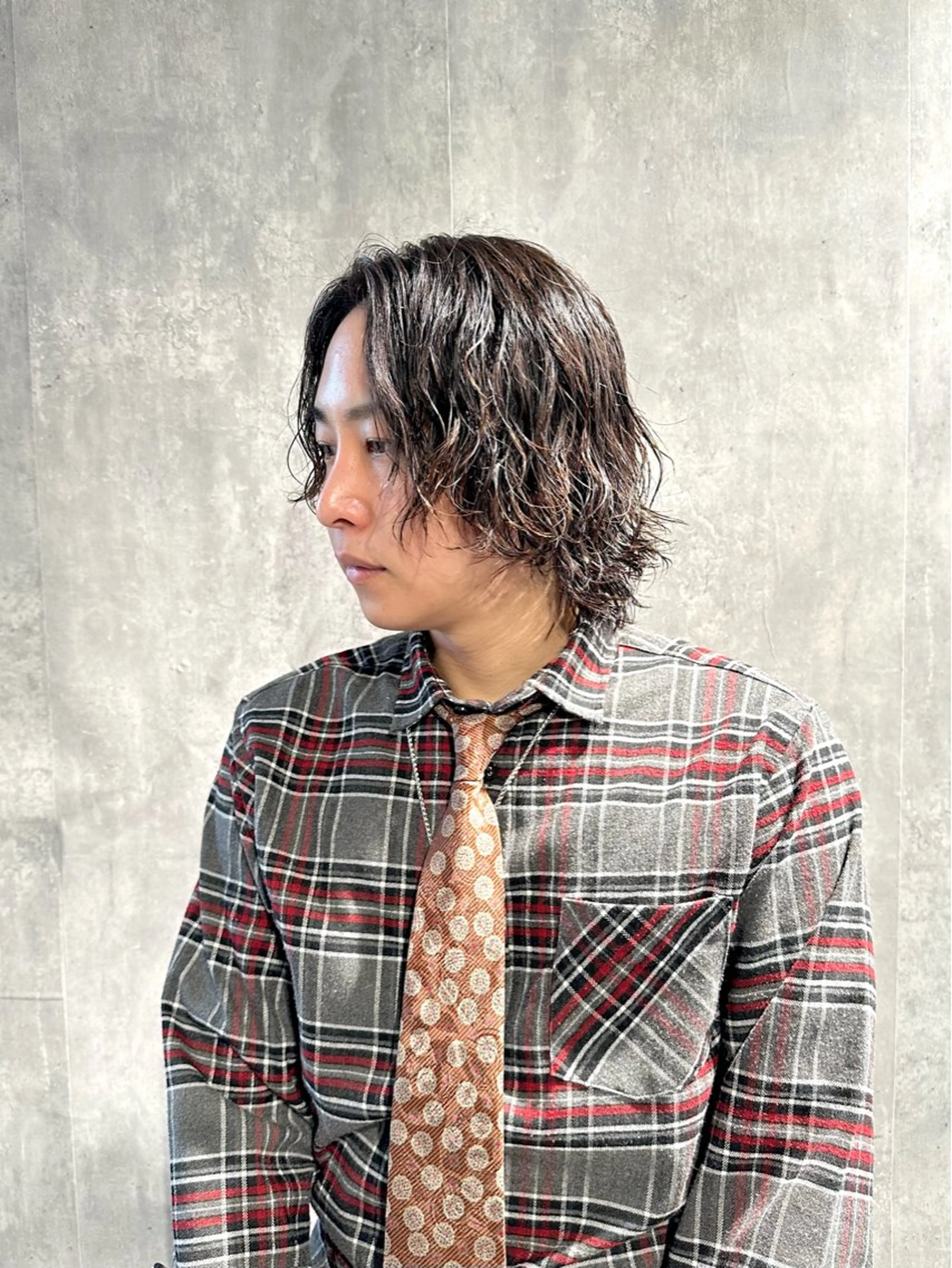 メンズ センターパート マッシュウルフ マッシュ メンズパーマ メンズツイストパーマ カット ヘアカラー パーマ トリートメント 骨格補正施術/メンズ 専門美容師/YUYAのヘアスタイル