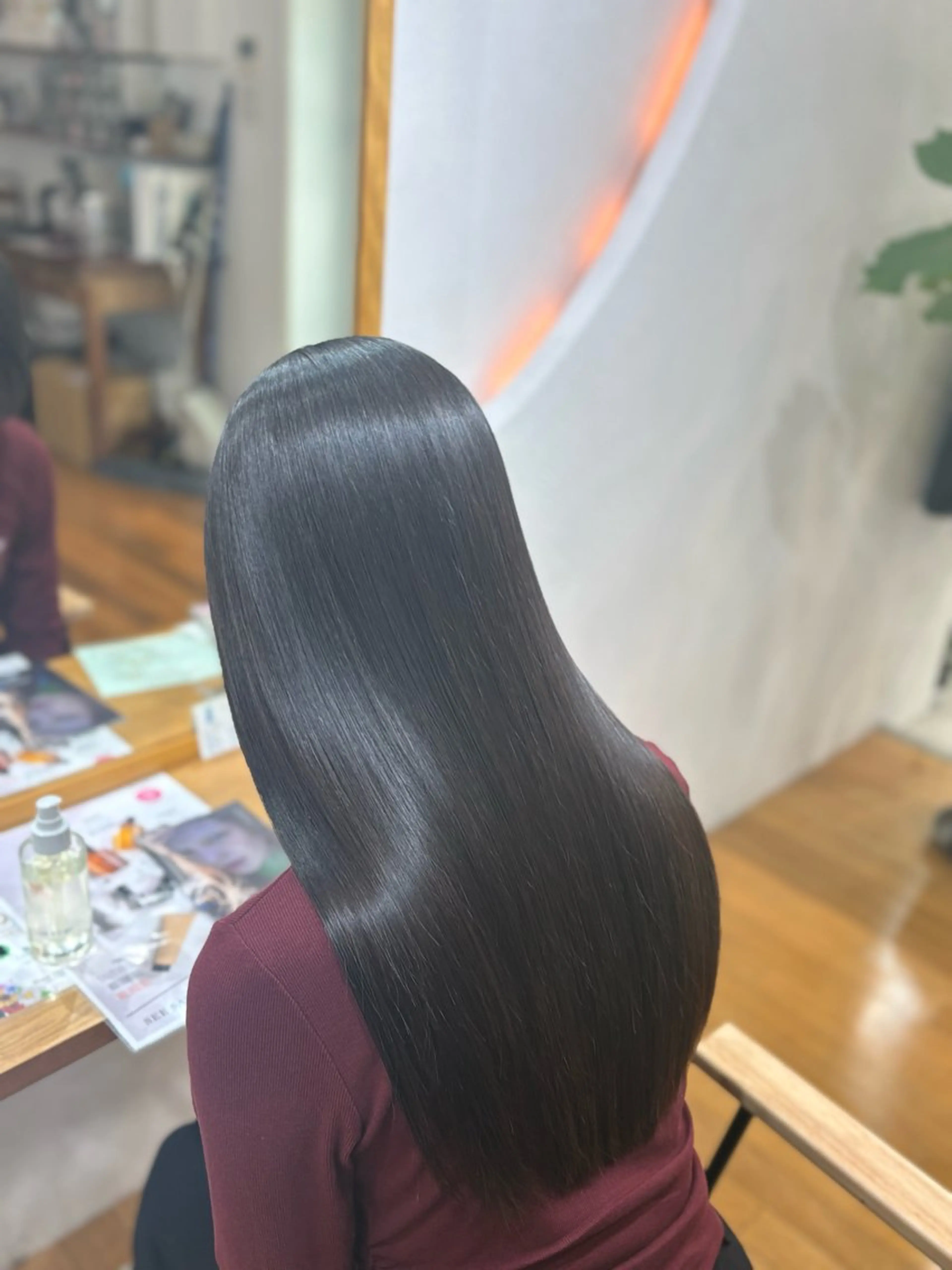 ロング カット 縮毛矯正 トリートメント 3tuba Asumiのヘアスタイル