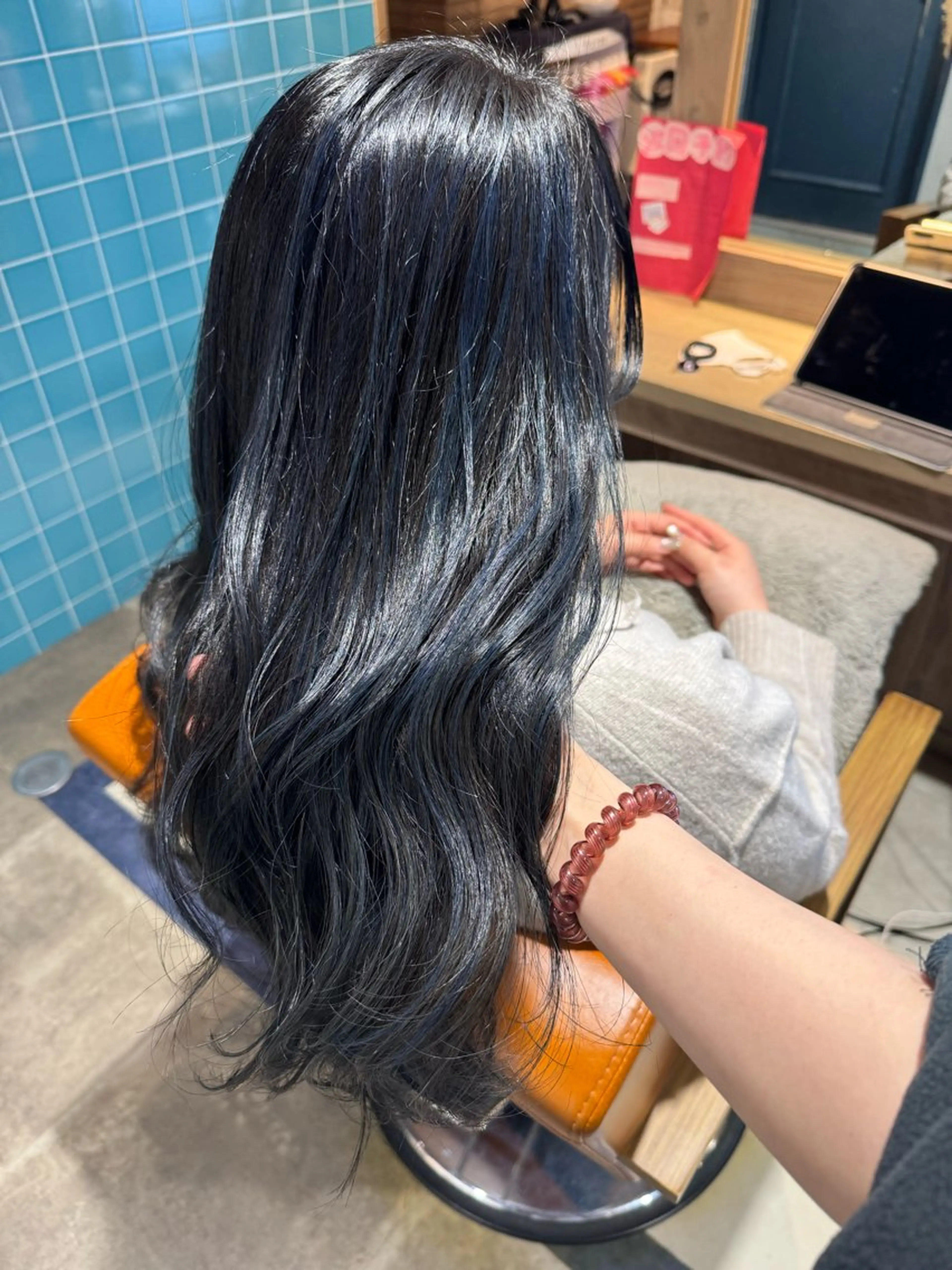 ロング カット ヘアカラー トリートメント 🐻結んで可愛い hair EMI🐻のヘアスタイル