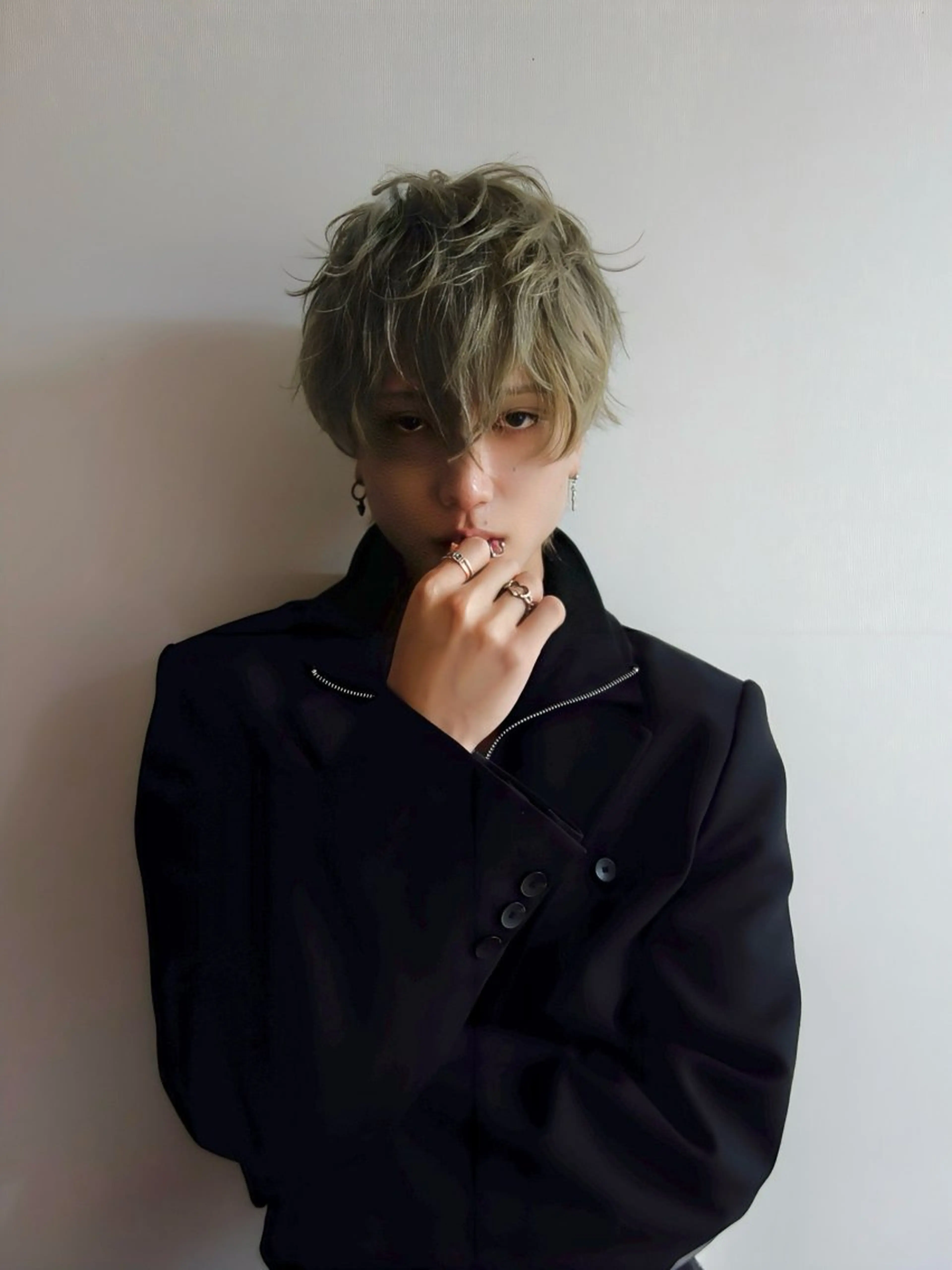 メンズ sity.所属・ブリーチカラー🥣 デザインカラー🌈のヘアスタイル