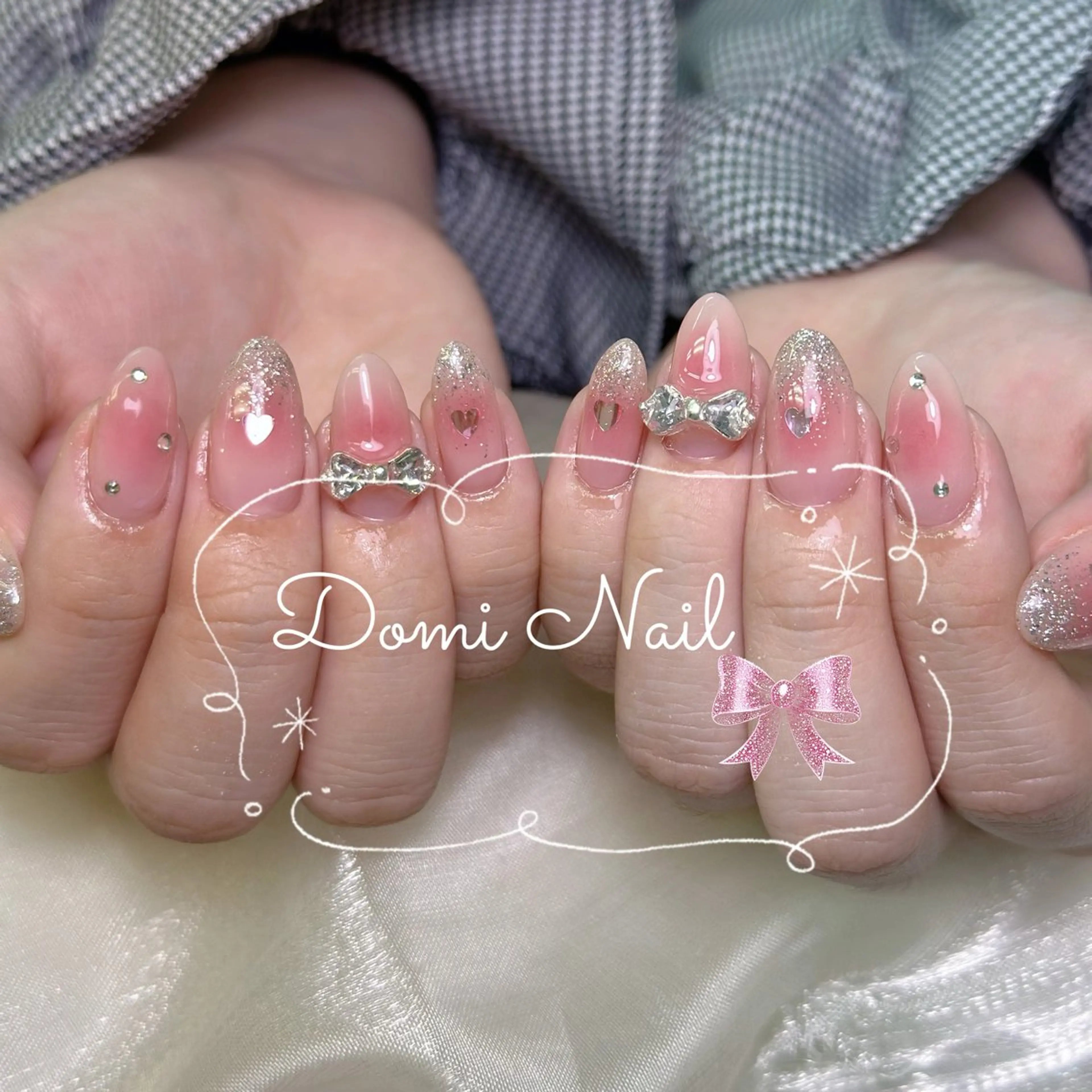 ネイル チークネイル ハンドネイル Domi Nail Salonのネイルデザイン