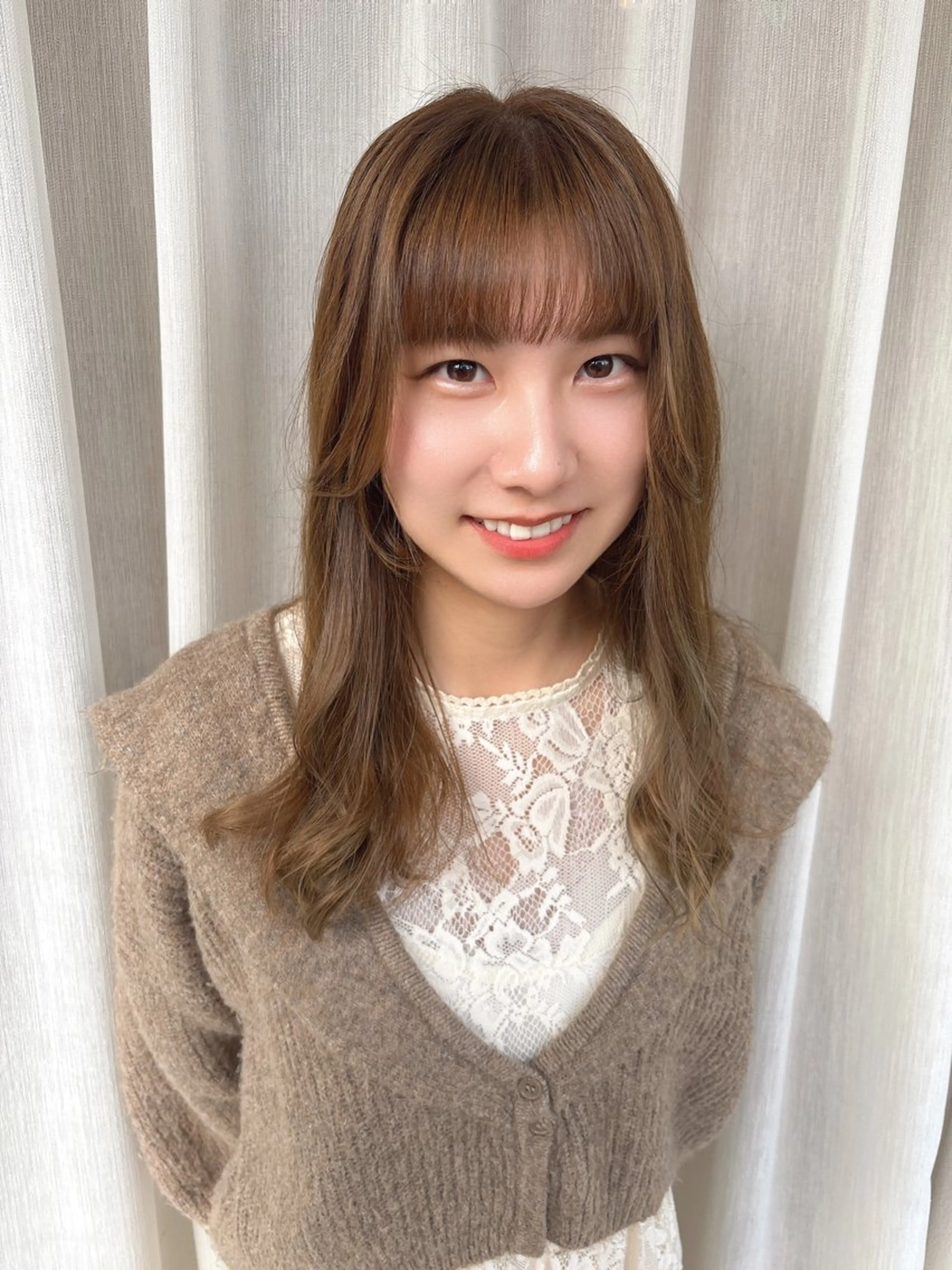 ロング カラー ハイトーンカラー 顔まわりレイヤー 顔周りカット レイヤーカット mile 〔東二見〕のヘアスタイル