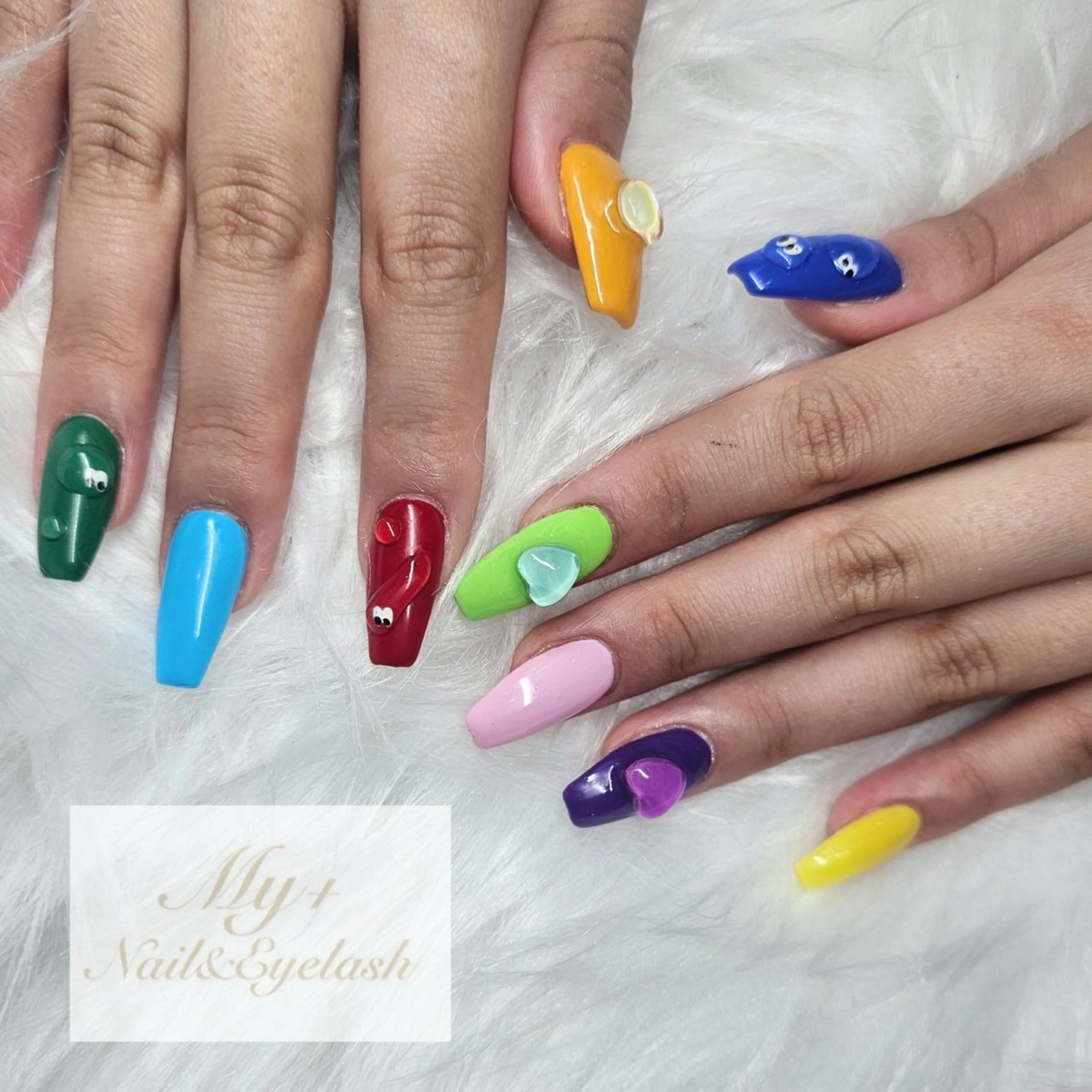 ネイル ハンドネイル My+ Yukaのネイルデザイン