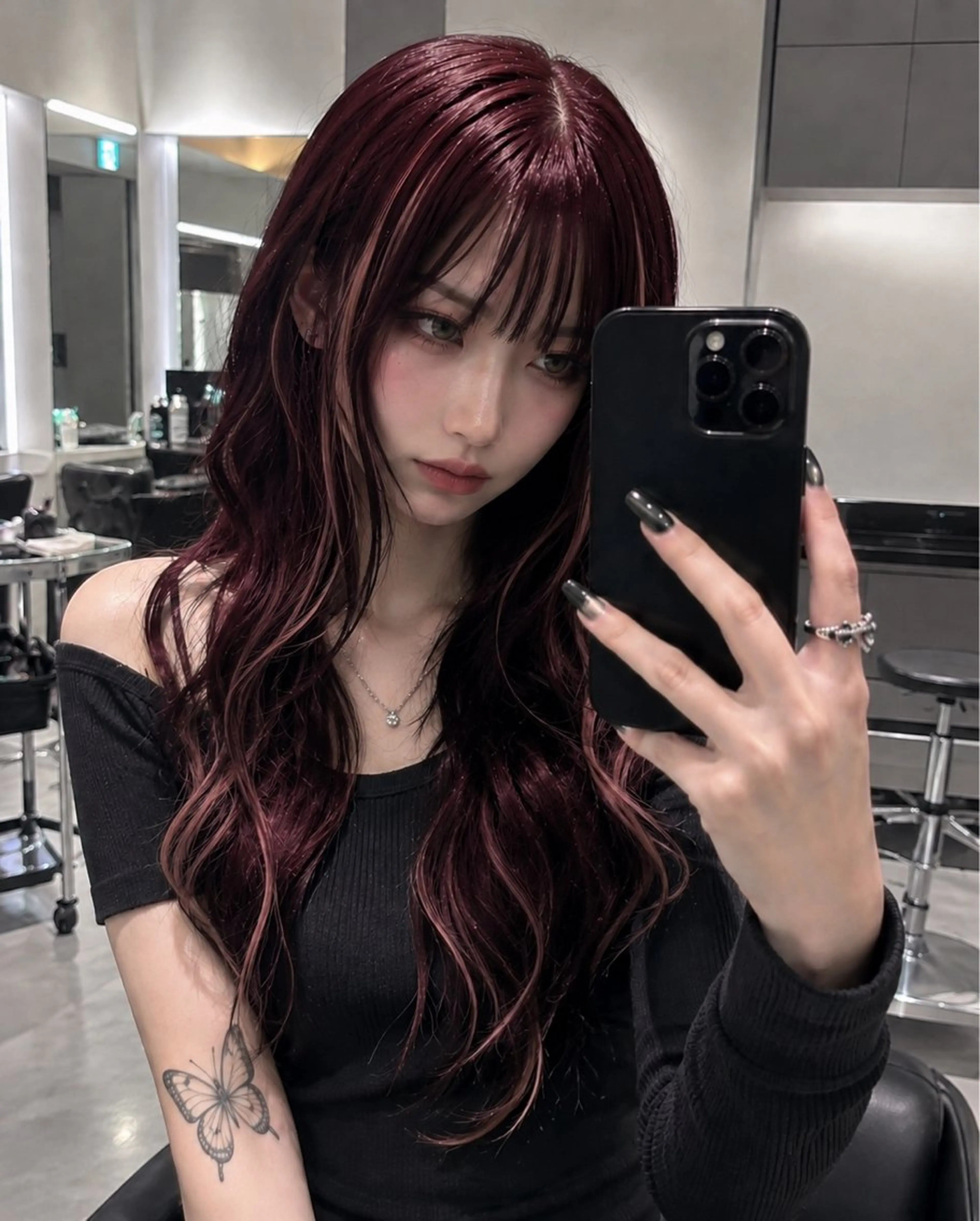 ロング カラー ブリーチ ブリーチなしカラー レッドカラー ヘアカラー ゆな︎❤︎ 髪質改善のヘアスタイル