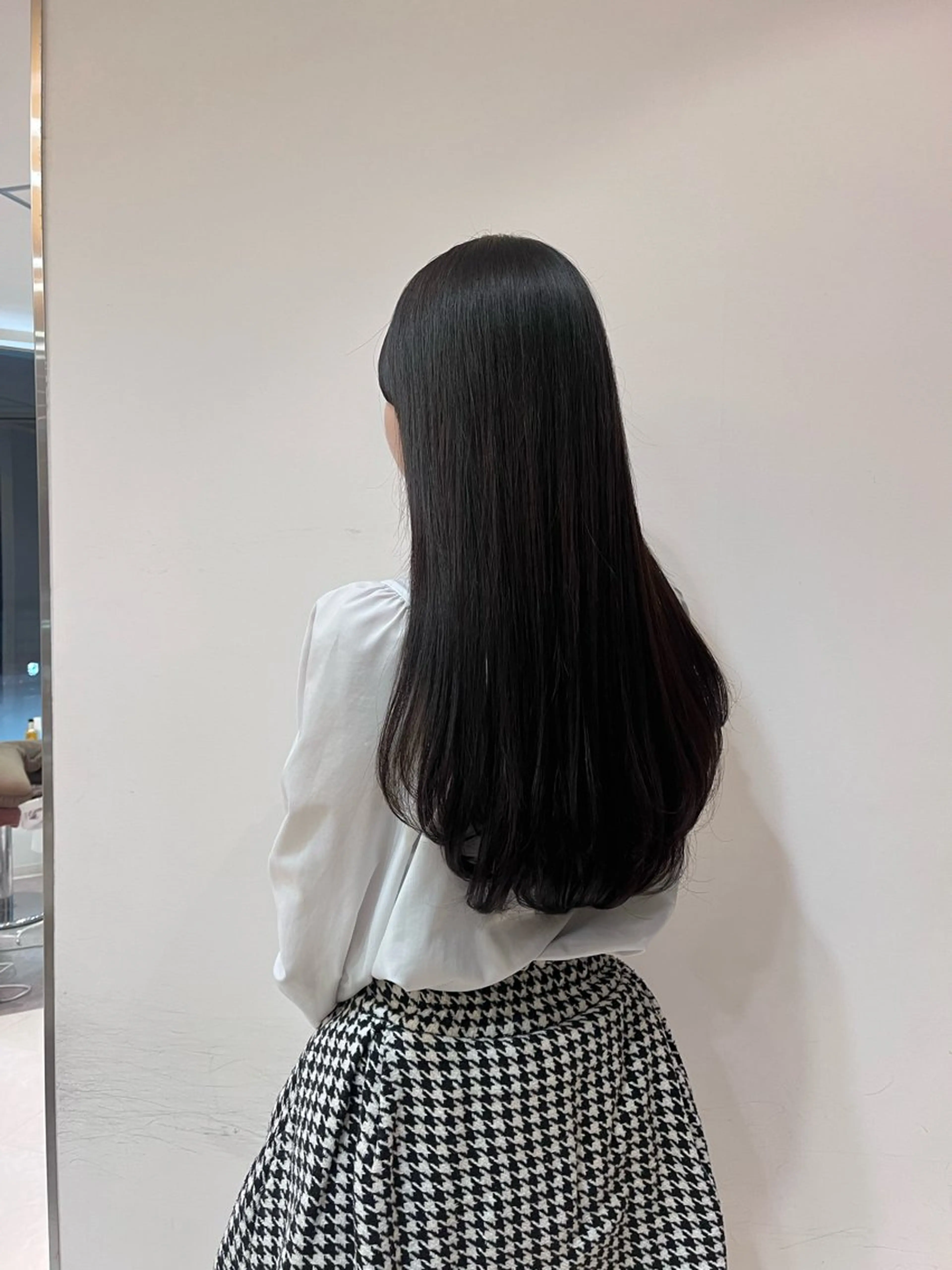 ロング カット 𝒩𝑜𝓃𝑜 / lenahcARIAのヘアスタイル