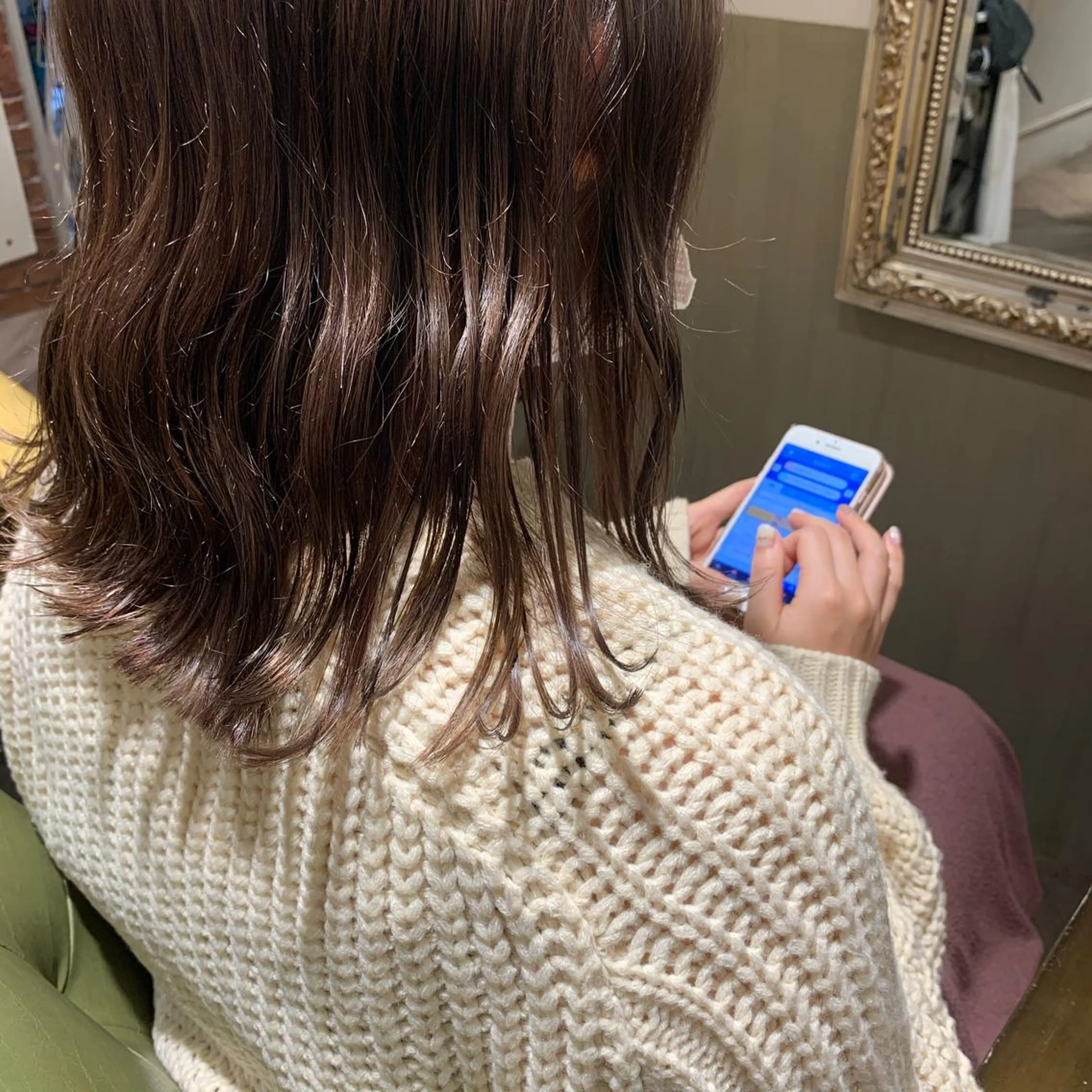 セミロング カラー 美容室moon所属・韓国スタイル🇰🇷 annaのヘアスタイル