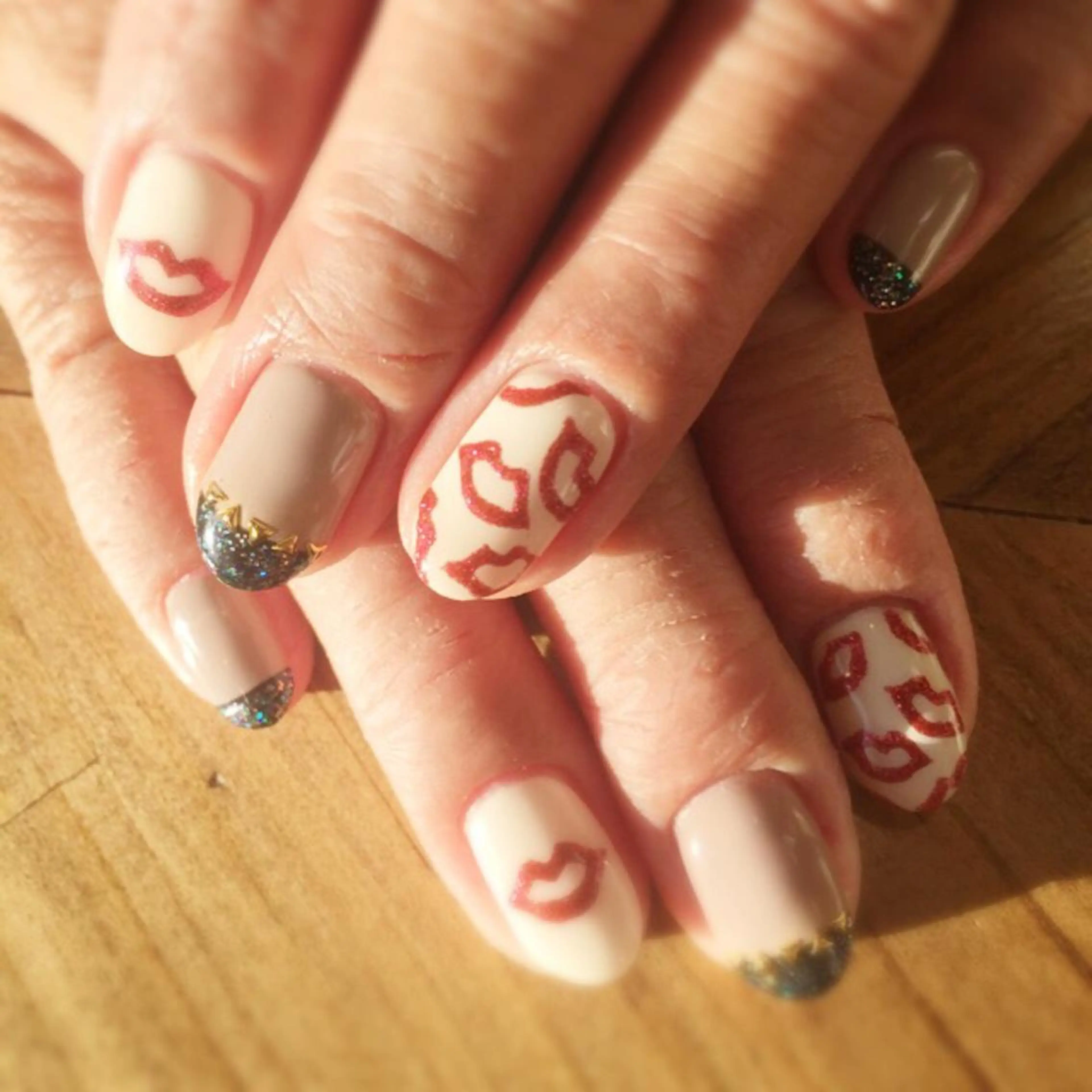 ネイル YÜA NAILのネイルデザイン