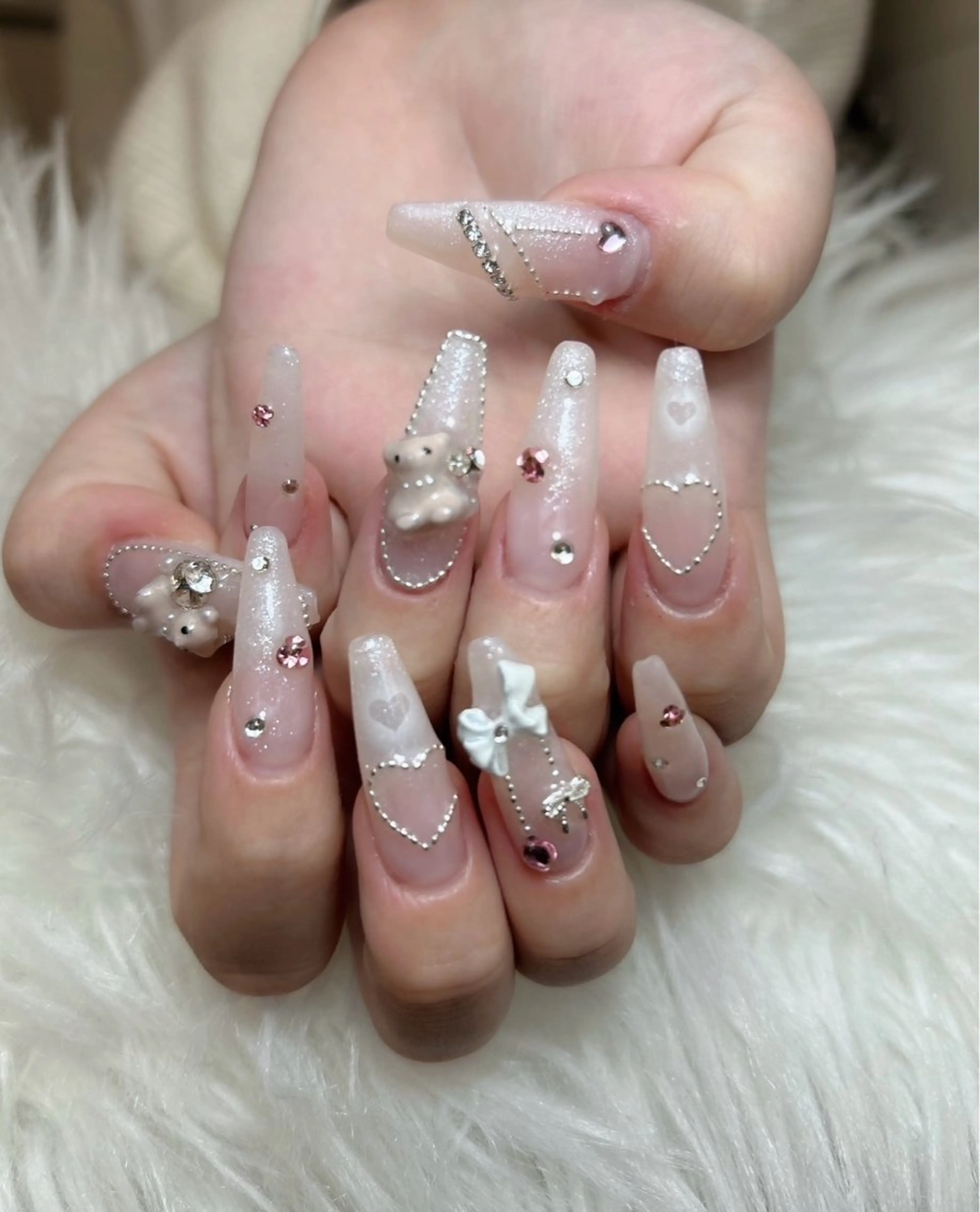 ネイル アートネイル オーロラネイル チークネイル 長さ出し フットネイル Chan nailsのネイルデザイン