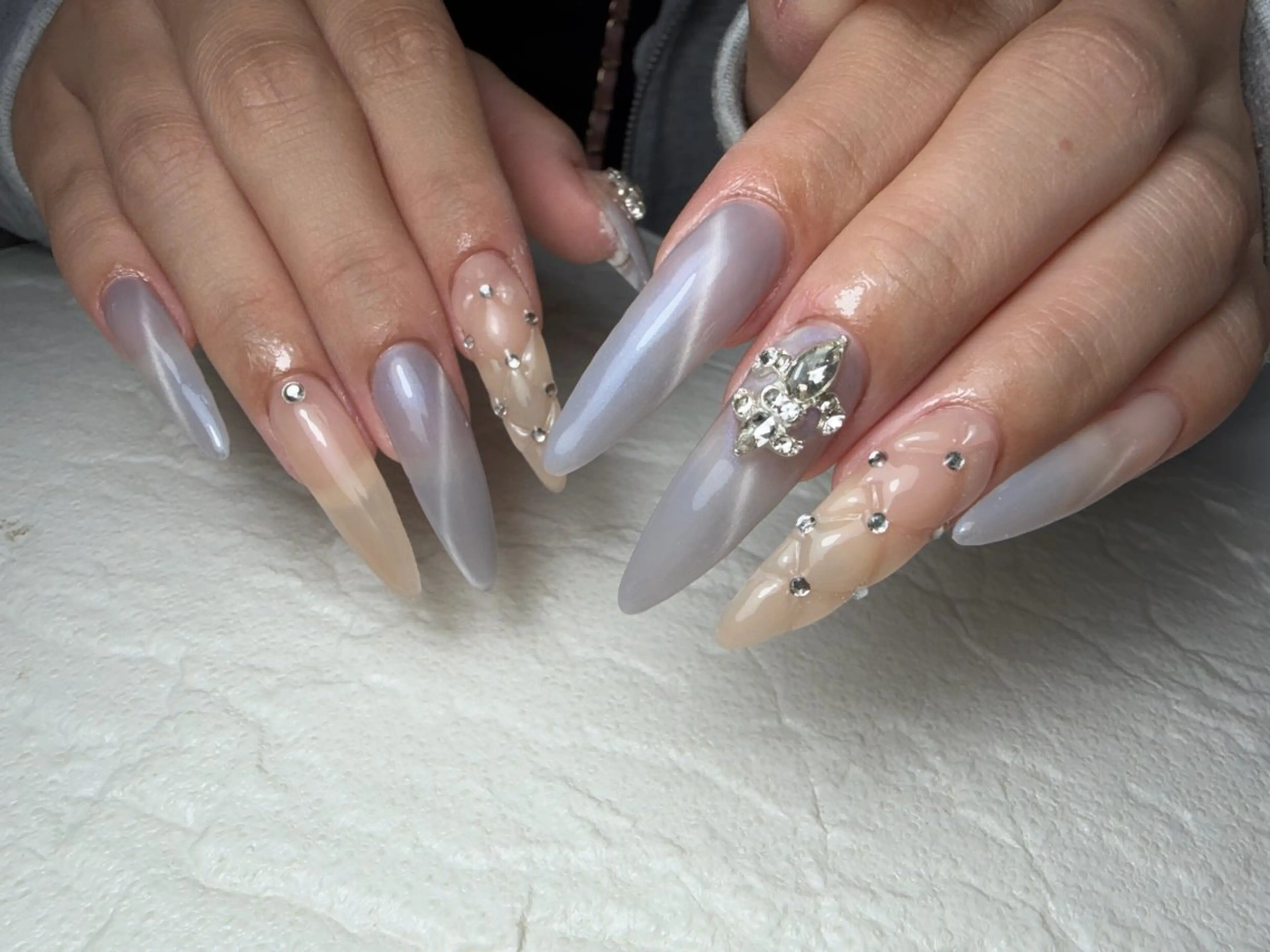 ネイル 山崎 怜のネイルデザイン