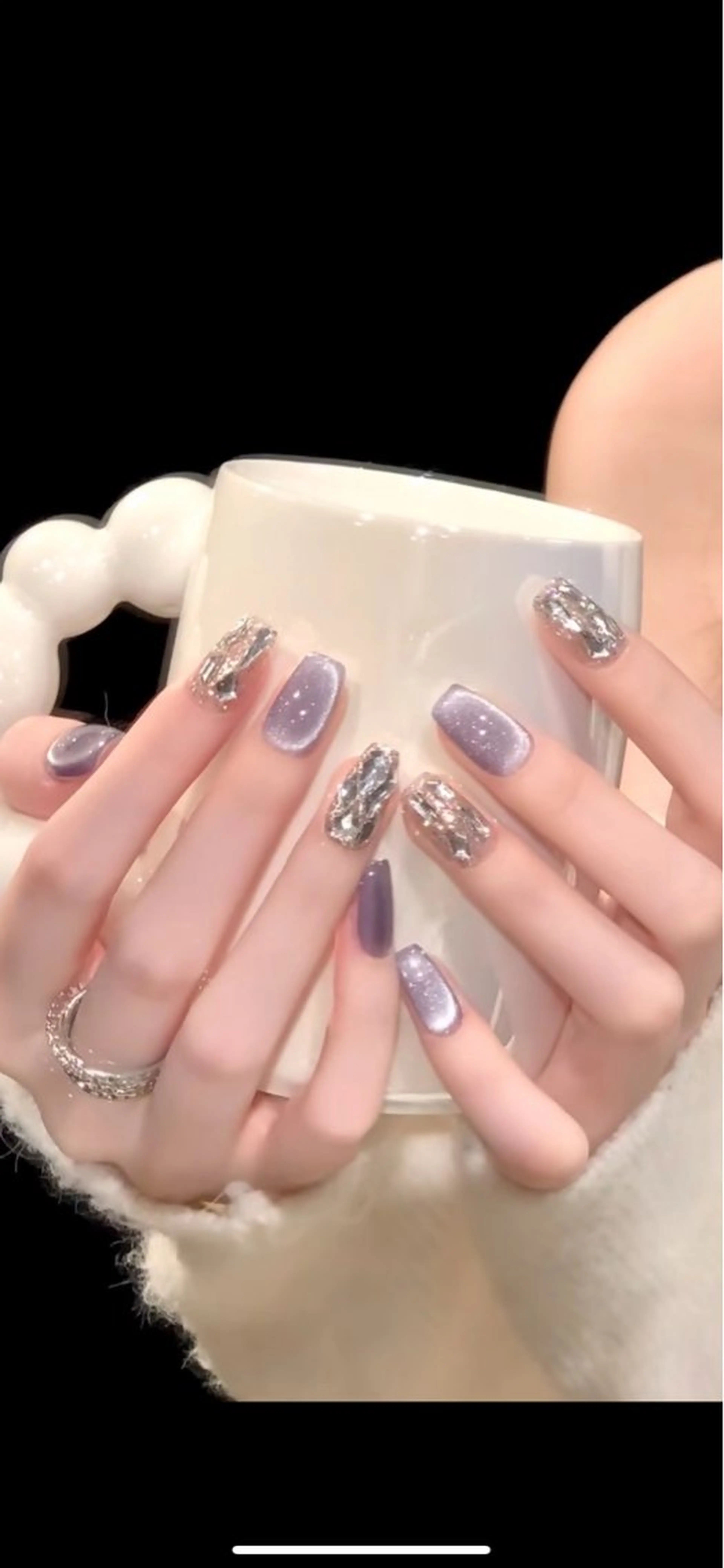 ネイル ハンドネイル キン グミのネイルデザイン