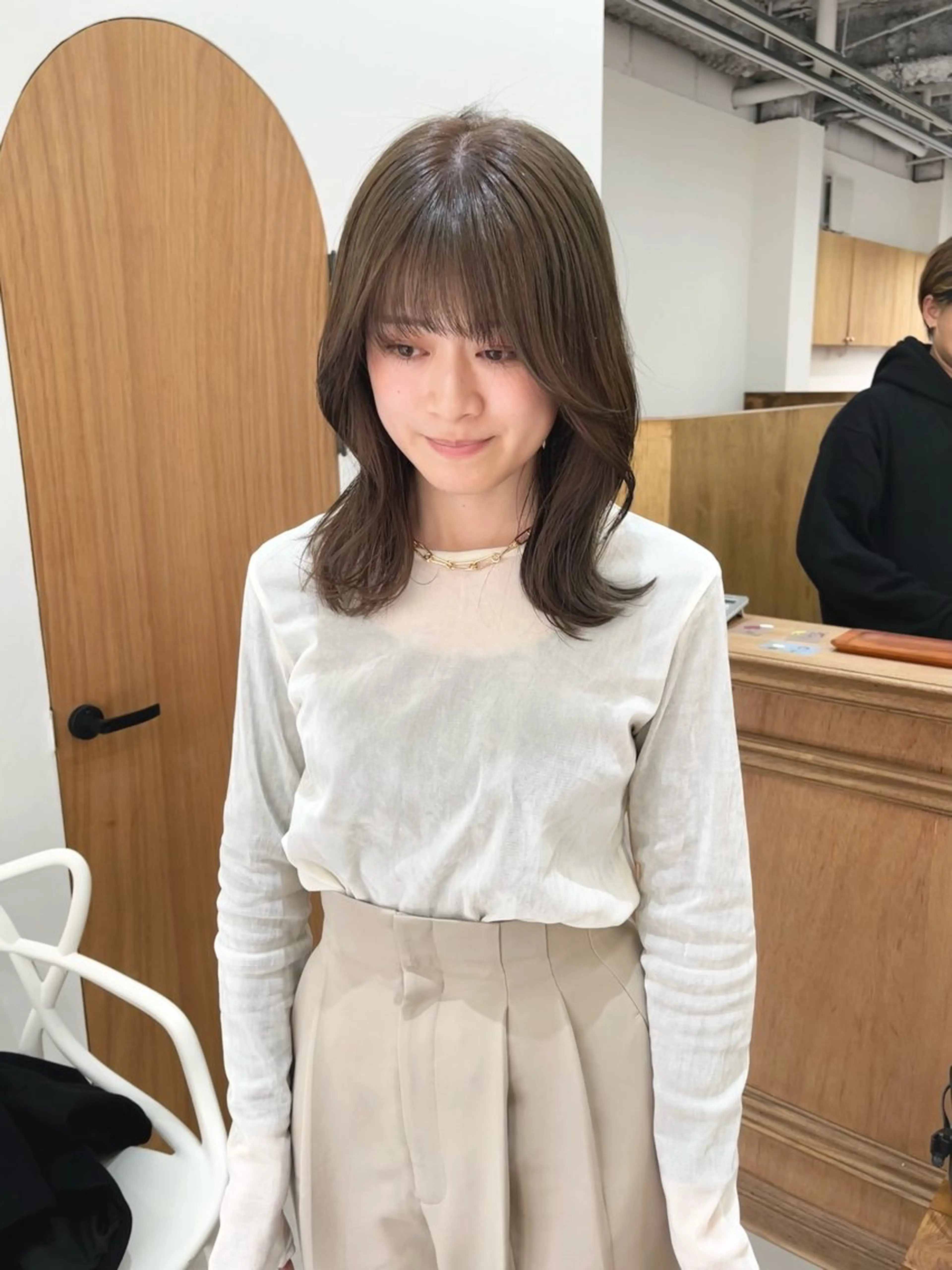 ミディアム カラー ヘアアレンジ ブリーチ ダブルカラー ブリーチなしカラー ena/ブリーチなし 透明感・レイヤー🎀のヘアスタイル