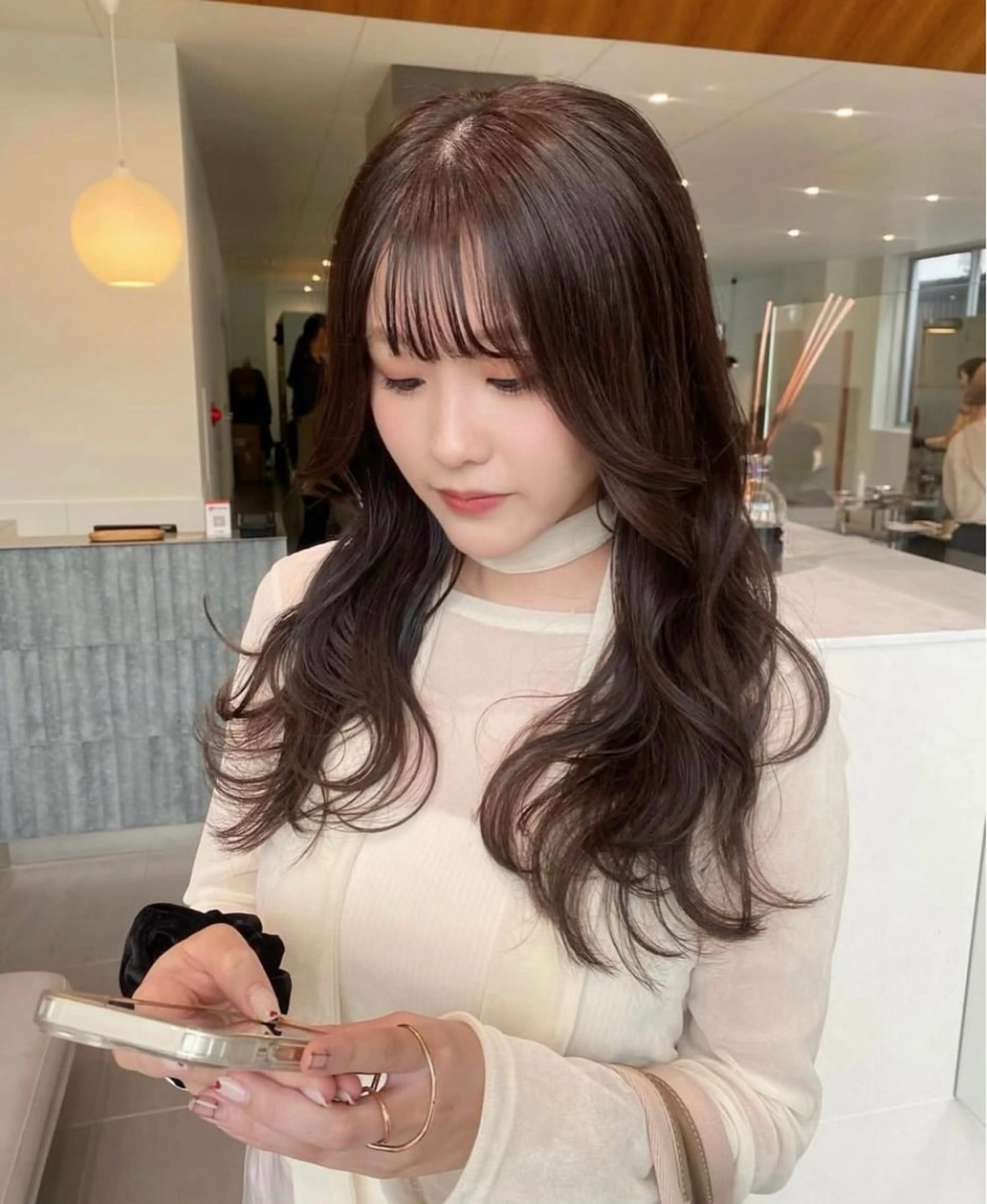 ロング レイヤーカット カット ヘアカラー トリートメント 似合わせレイヤー ＆透明感カラーのヘアスタイル
