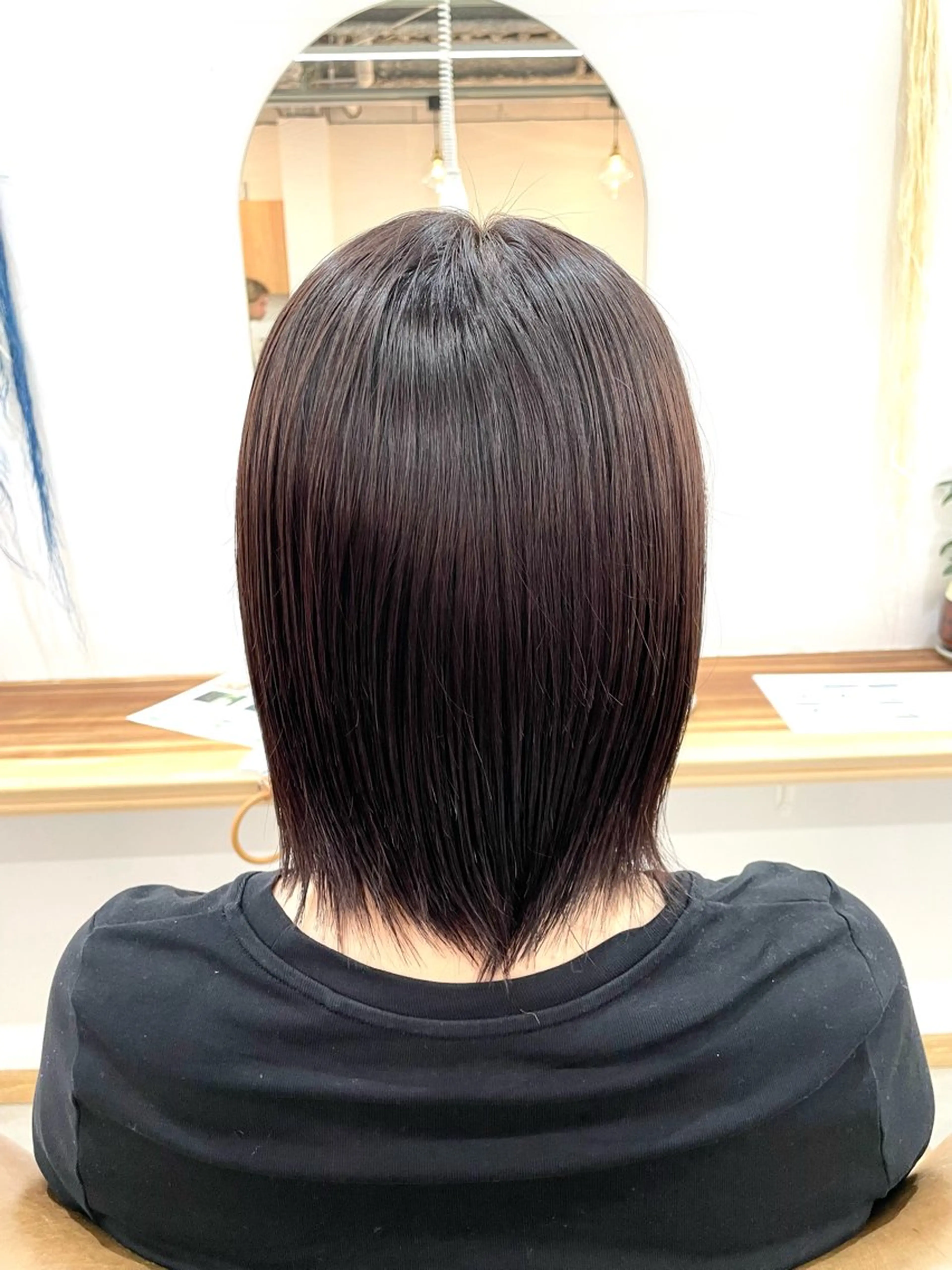 ショート カラー ブリーチ ブラウンカラー ダブルカラー マロンブラウン ブリーチなしカラー ヘアカラー 慎太朗/パーマ/ボブ /センターパートのヘアスタイル