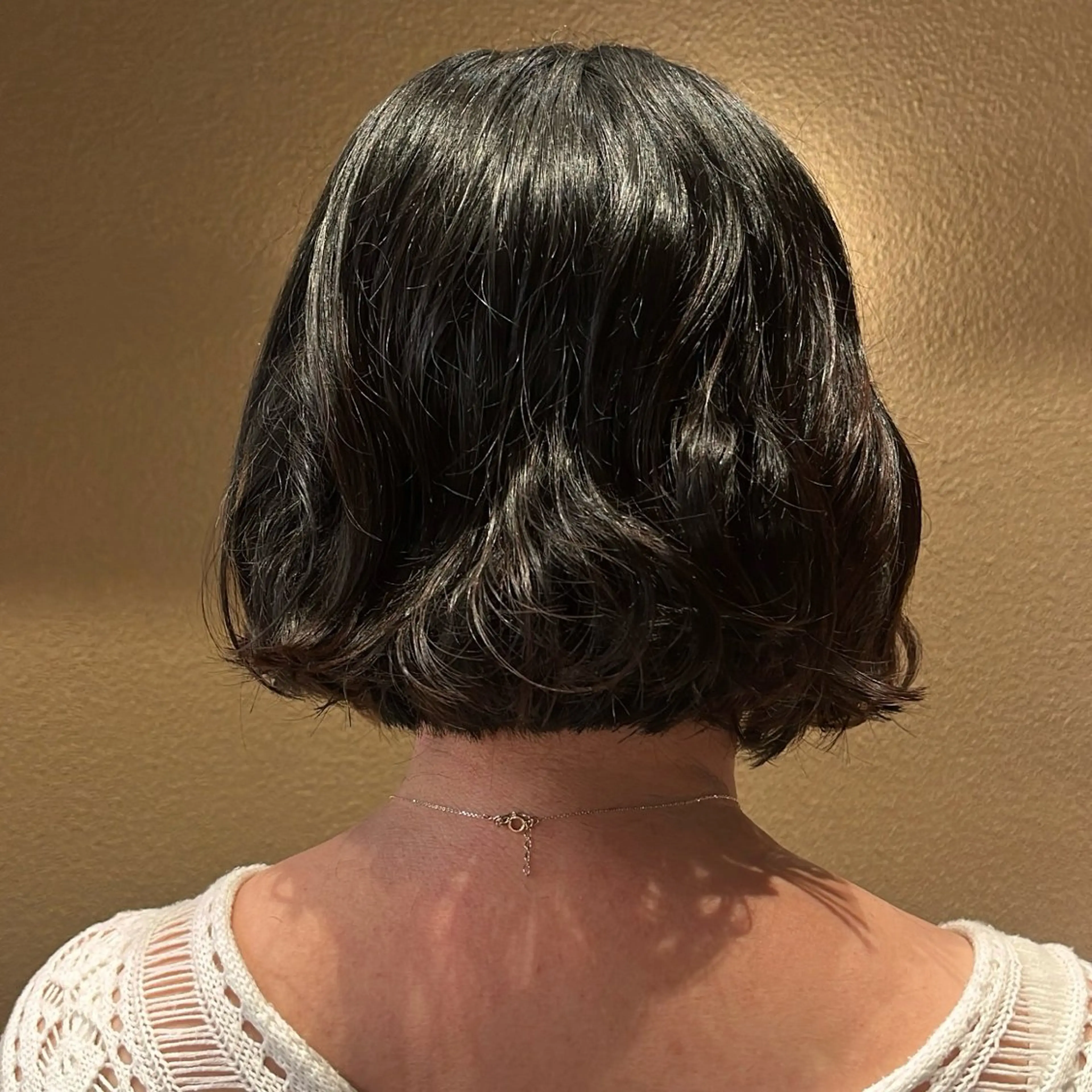 ミディアム ミディアムパーマ ボブ パーマ Wカラー🐾 ハルナのヘアスタイル